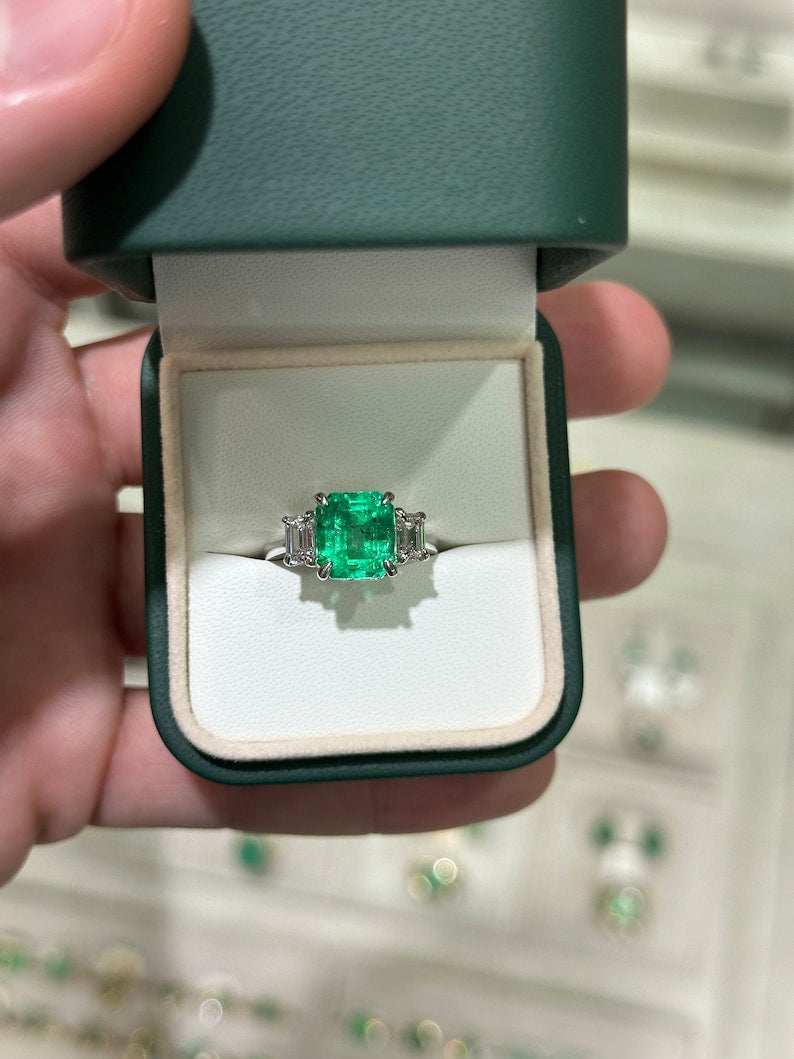 5.10tcw 18K Gold Vivid Green Colombian Emerald & Diamond Three Stone Prong Set Ring for Women - Perfect for Engagement, Anniversary & Special Occasions