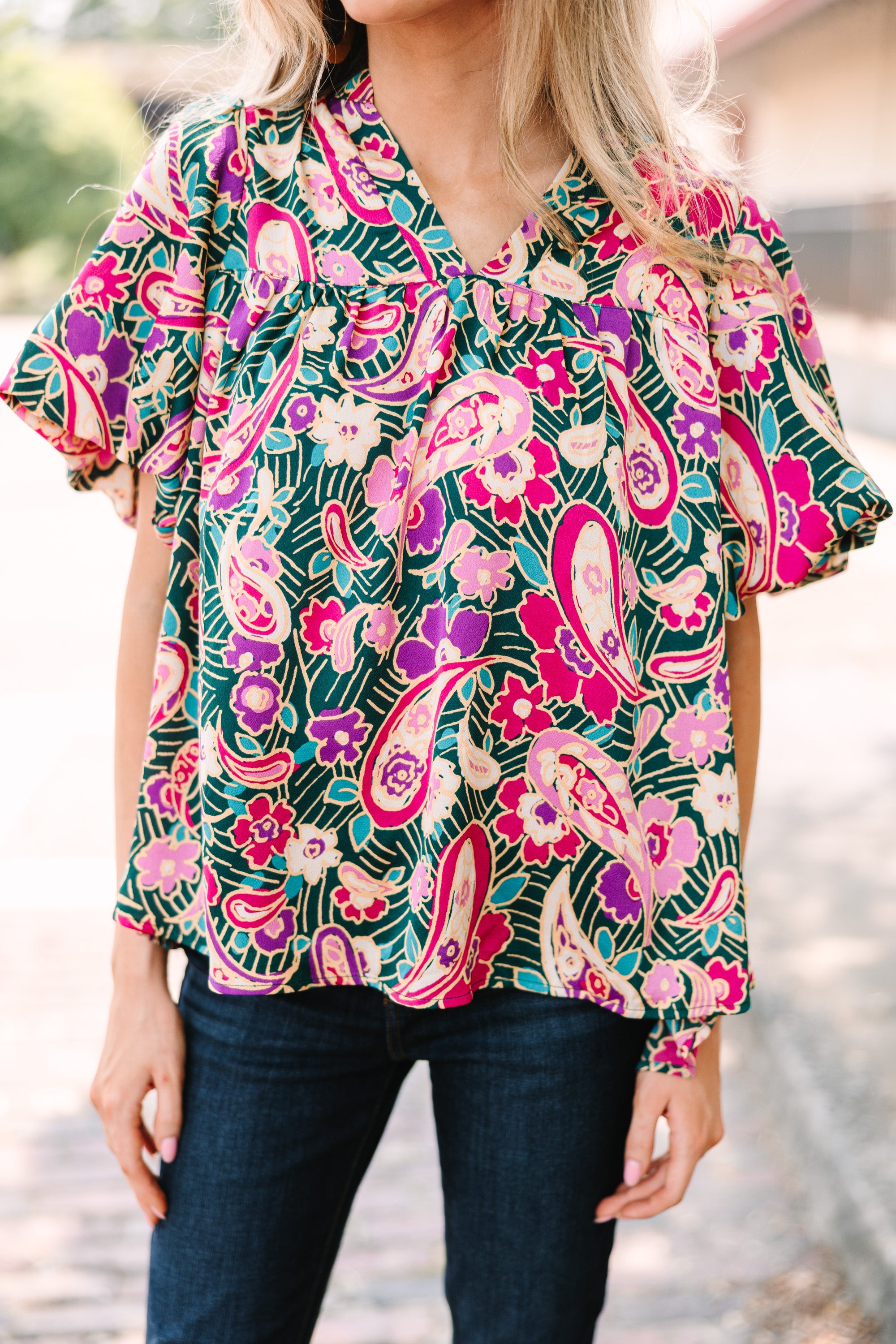 Stylish Emerald Green Paisley Blouse for Women - Trendy Floral Print Long Sleeve Shirt - Perfect for Office Wear, Date Night & Casual Outfits