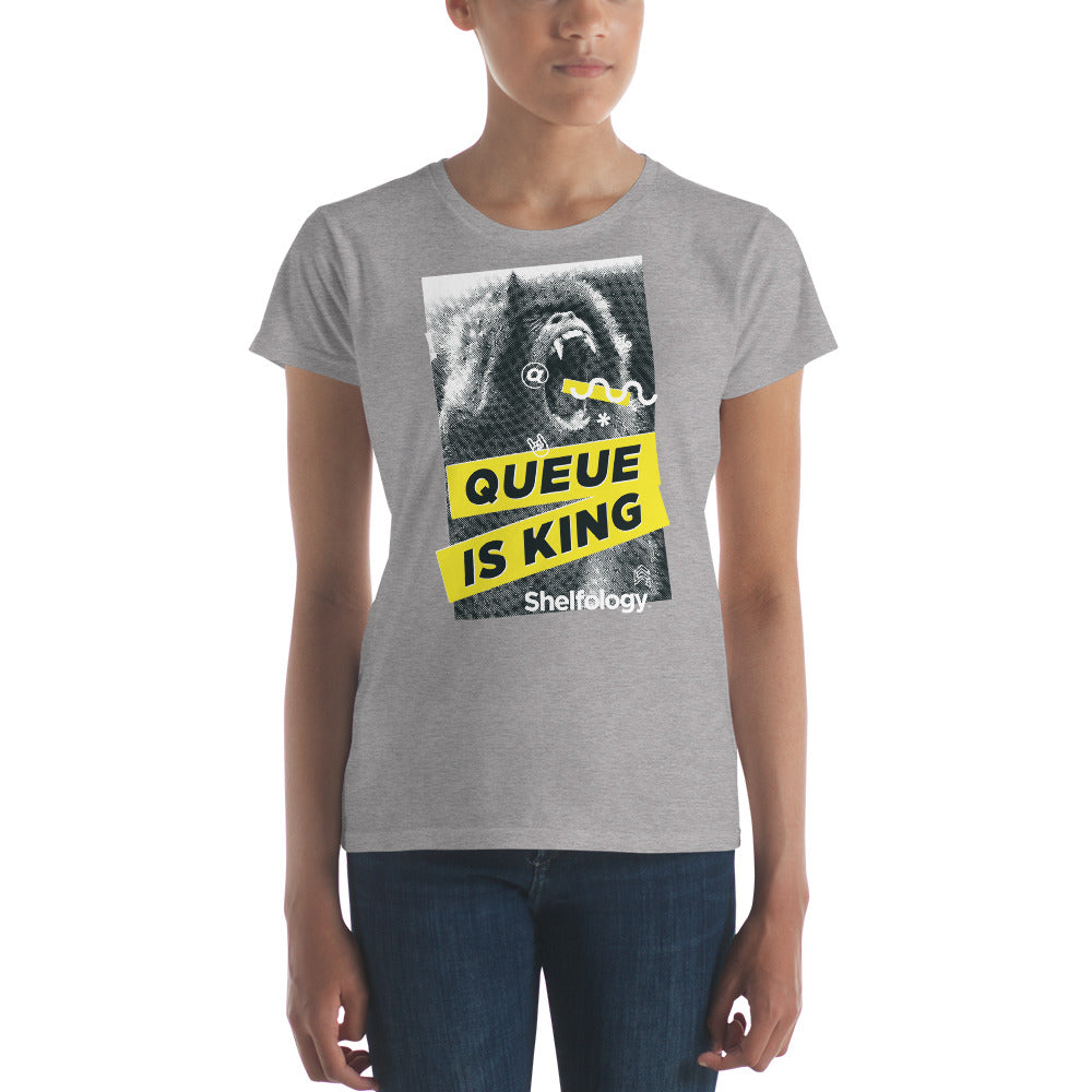 Women's King of the Queue Graphic T-Shirt - Funny Cute Casual Tee for Concerts, Events & Everyday Wear