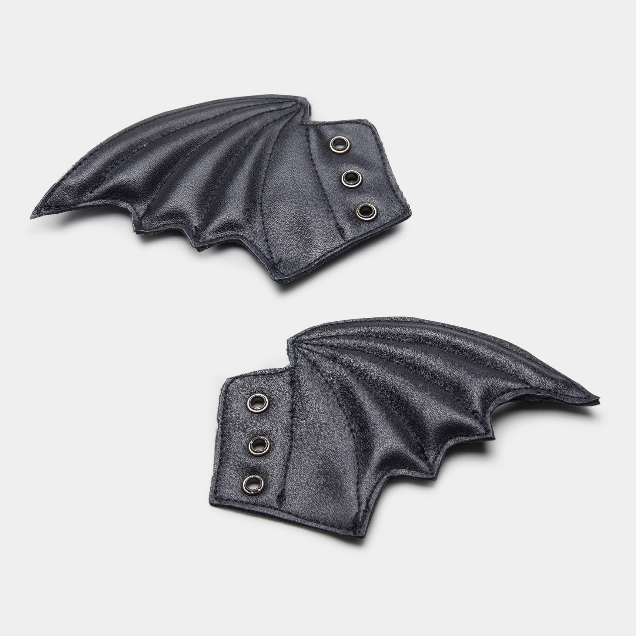 Eco-Friendly Attachable Bat Wings - Recycled Material Costume Accessory for Halloween & Cosplay