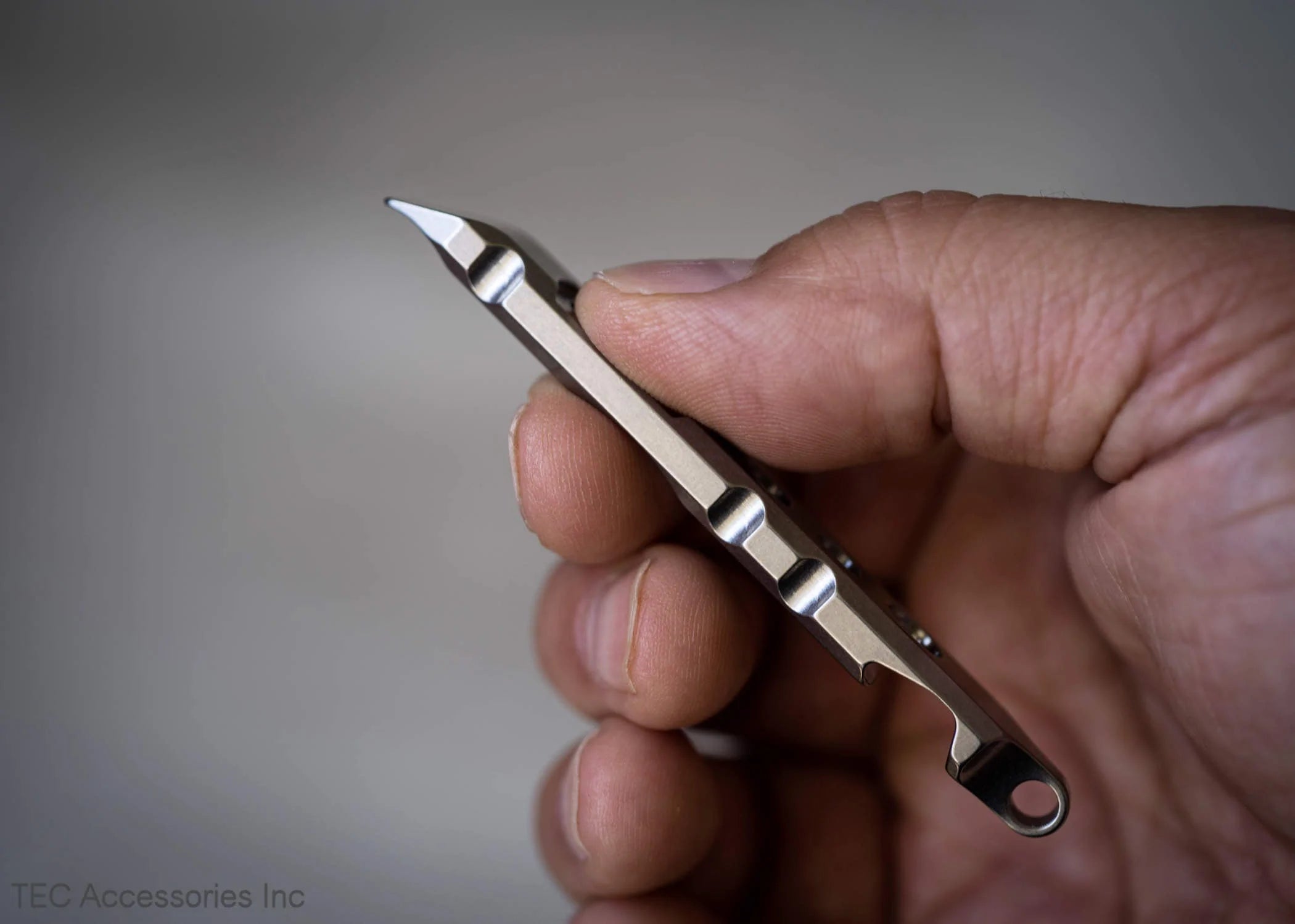 Titanium Pry Bar Keychain Tool - Durable & Lightweight EDC Multi-Tool for Camping, Hiking, and Everyday Carry (EDC)
