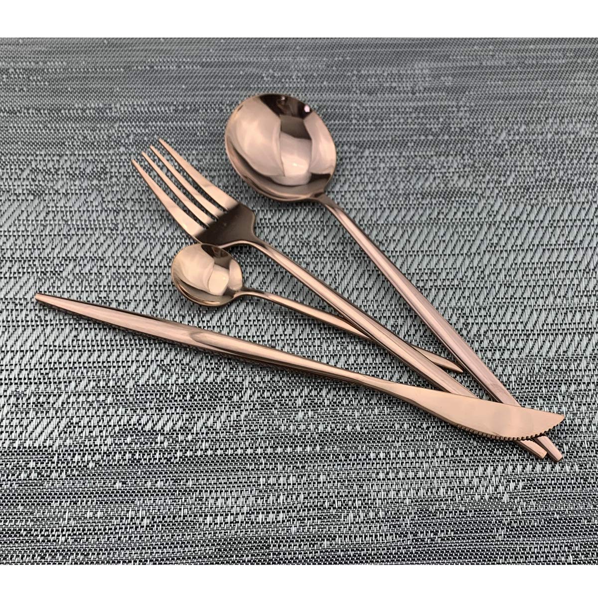 Premium Gugrida 40-Piece 18/10 Stainless Steel Flatware Set - Mirror Polished Silverware with Forks, Spoons & Knives (Service for 10, Elegant Copper Finish) - Perfect for Dinner Parties, Weddings & Everyday Family Dining