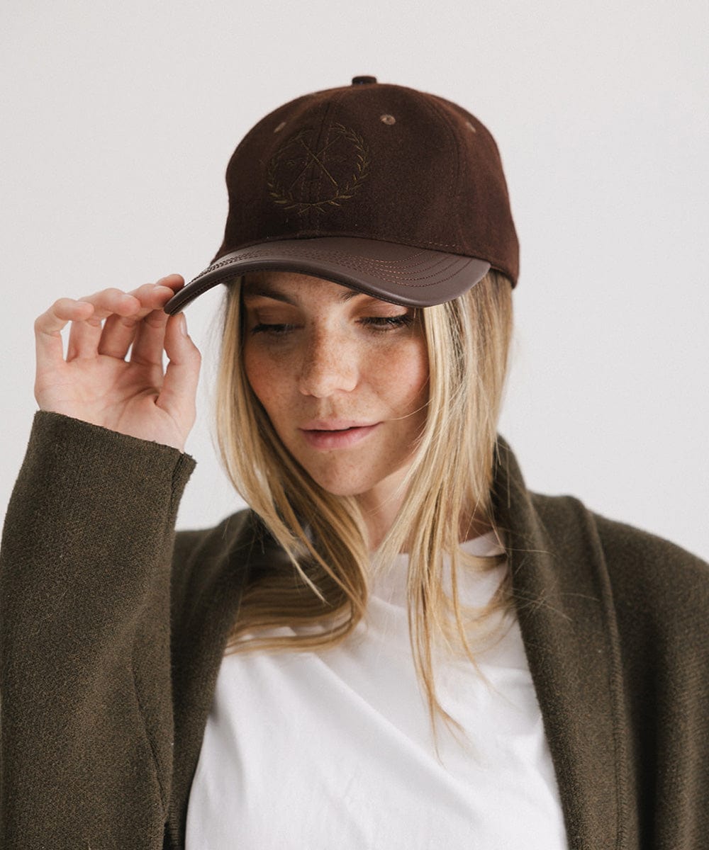 Premium Aven Leather Baseball Cap for Men & Women - Stylish & Durable Leather Hat for Outdoor, Travel & Casual Wear