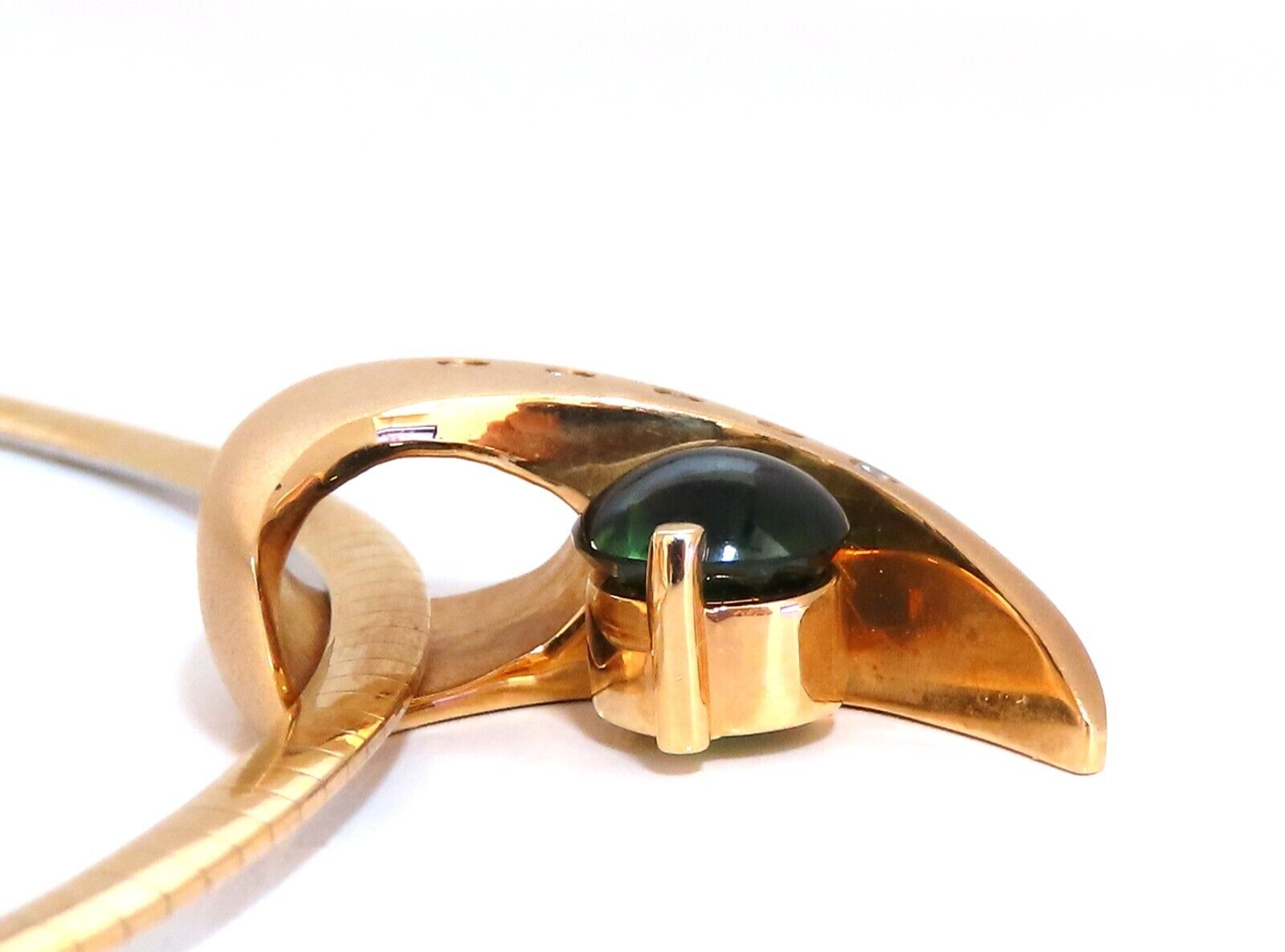 3ct Natural Green Round Tourmaline Mod Deco Necklace Omega 14kt Gold - Elegant Jewelry for Women, Perfect for Weddings, Parties & Special Occasions