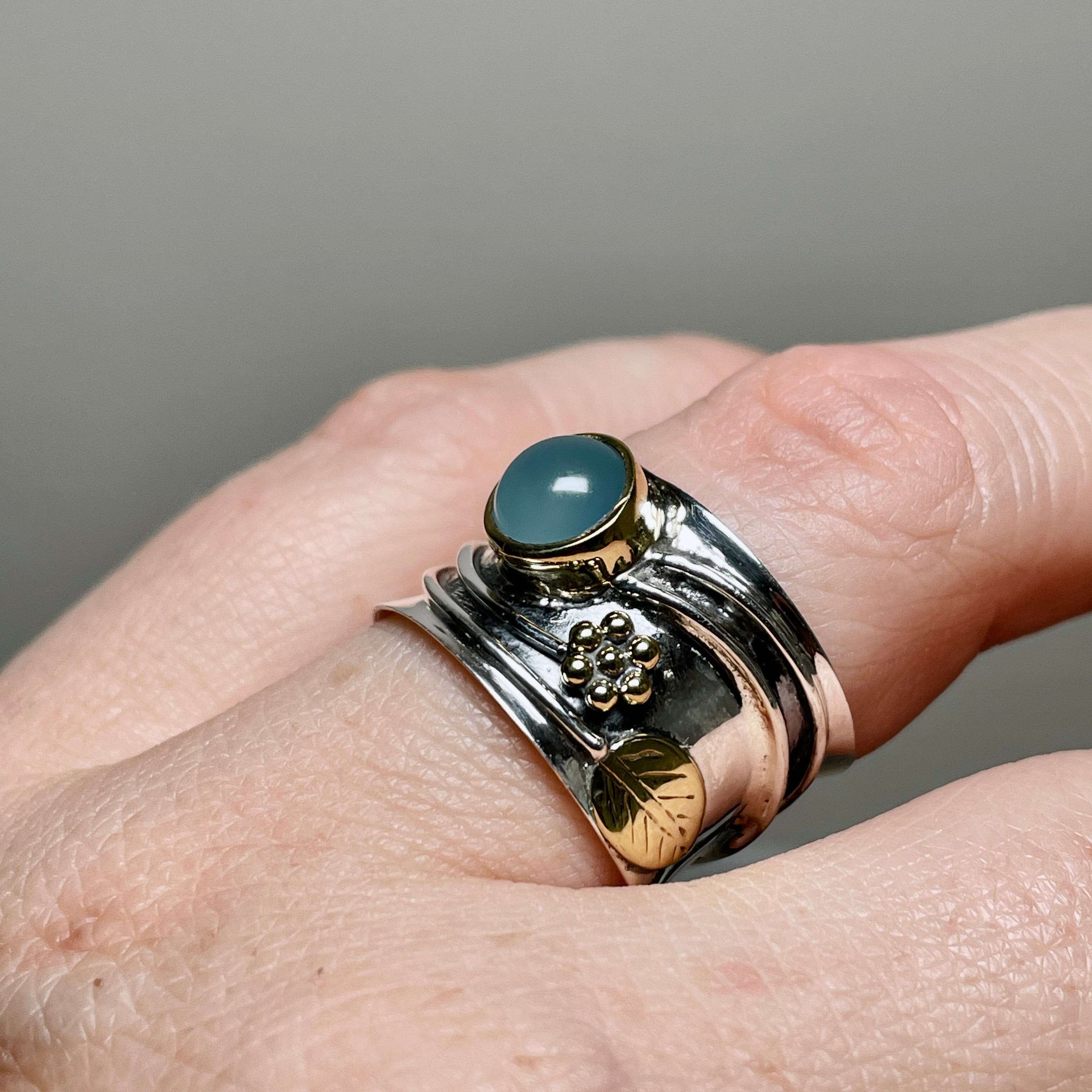 Blue Chalcedony Round Cabochon Ring - Sterling Silver Decorative Setting R4198 | Elegant Jewelry for Women, Perfect for Weddings & Special Occasions