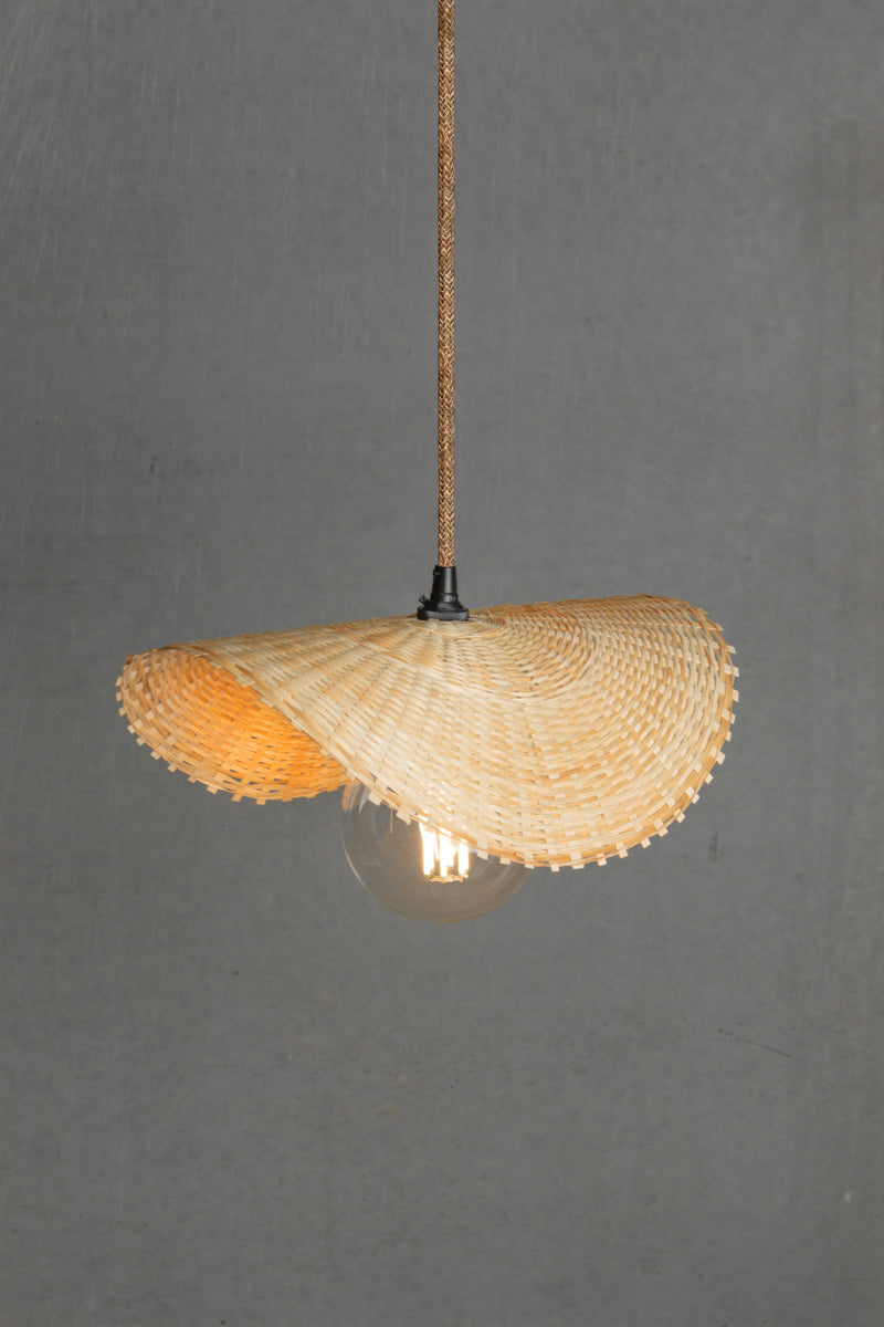 Modern Bamboo Pendant Light - Handwoven Natural Rattan Hanging Lamp for Kitchen Island, Dining Room & Bedroom - Eco-Friendly Ceiling Light Fixture with Warm Ambient Lighting