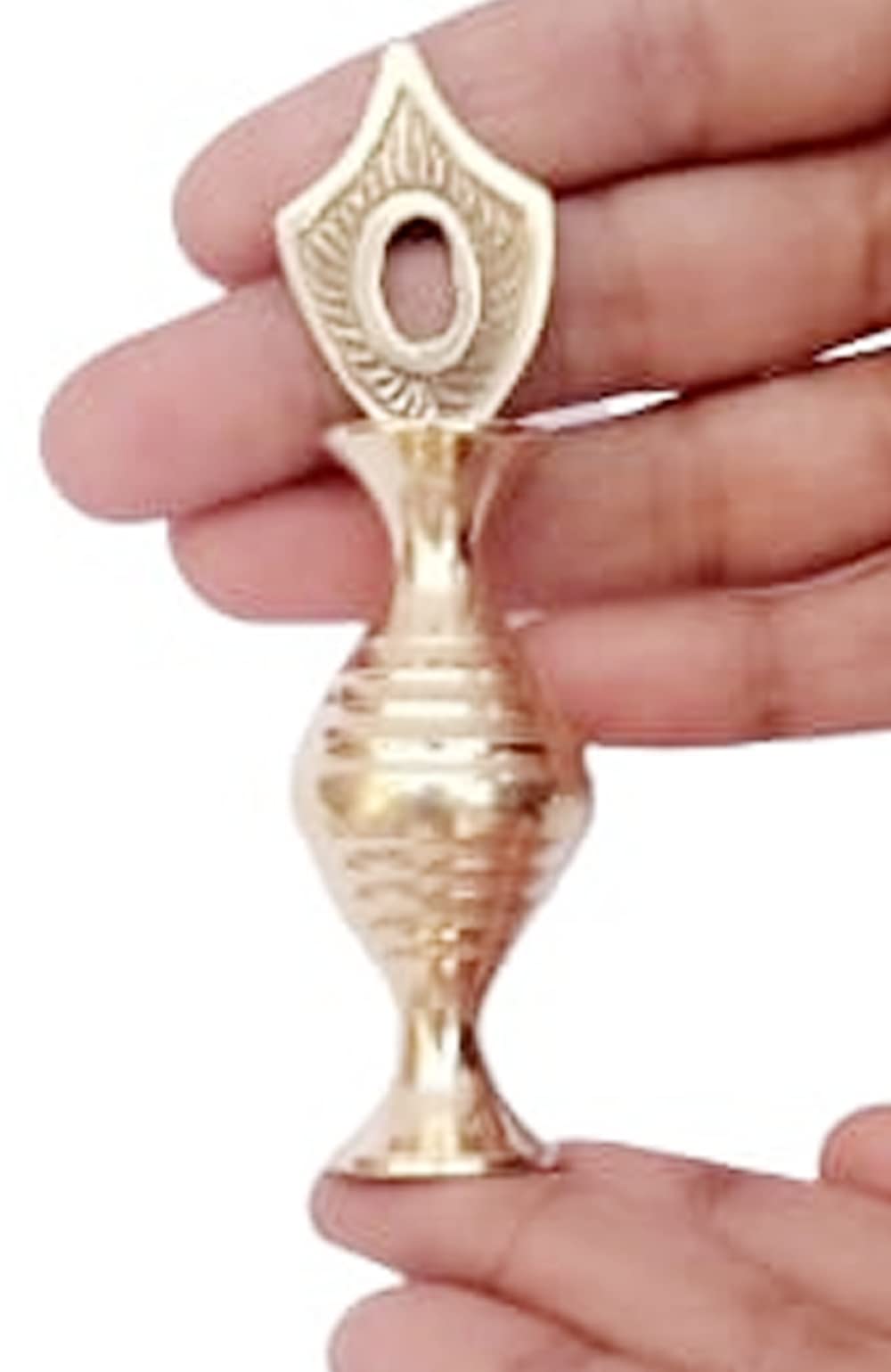 **Premium Brass Surma Holder with Funnel & 2 Kohl Sticks - Traditional Eye Makeup & Kohl Application Kit - Perfect for Ayurvedic & Natural Beauty Routines**    *(Use for traditional eye makeup, Ayurvedic treatments, or enhancing natural beauty with authentic kohl application.)*