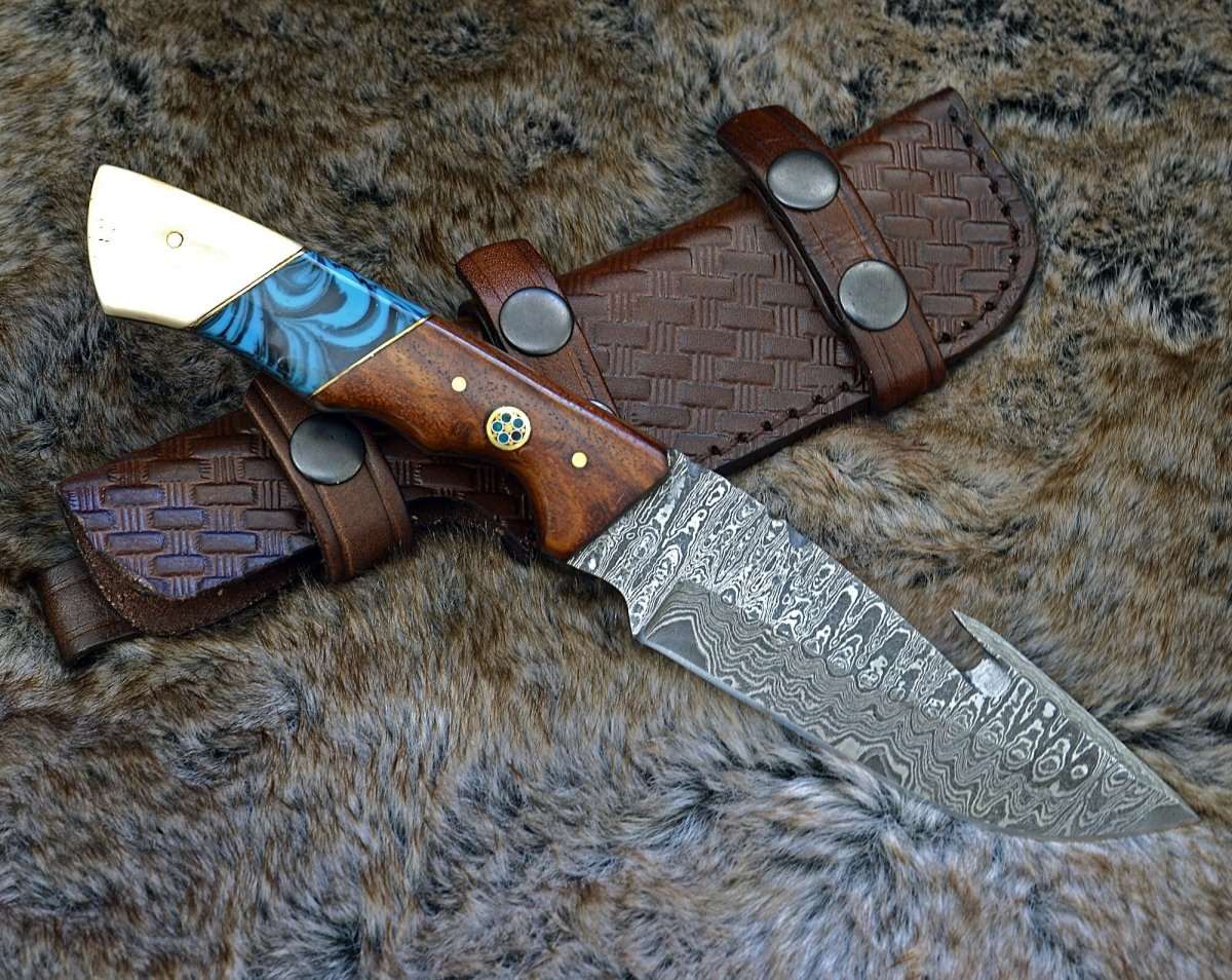 Premium Harmony Gut Hook Hunting Knife - Rosewood Bone & Turquoise Handle - Ideal for Field Dressing, Skinning, and Outdoor Adventures