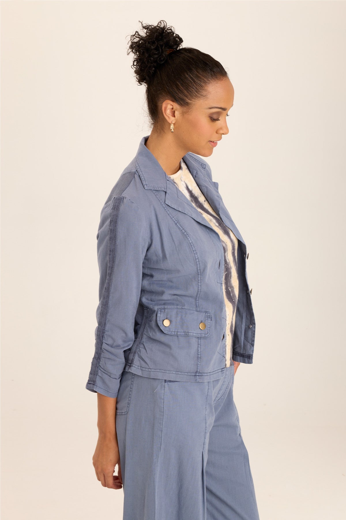 Stylish Linen Stretch Blazer with 4 Pockets - Comfortable Shirred Jacket for Women | Perfect for Office Wear, Business Meetings & Casual Outfits
