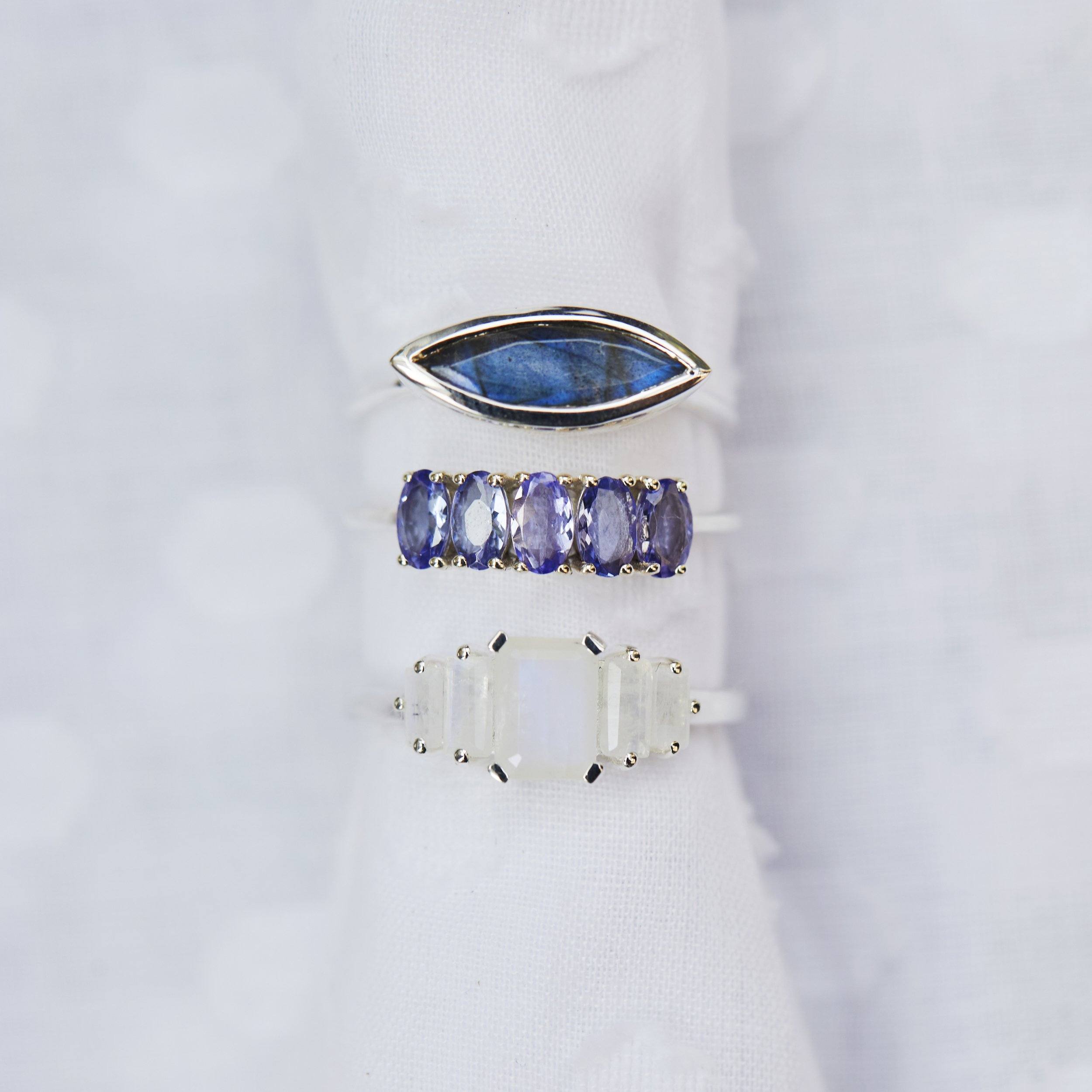 Moonstone Deco Ring – Elegant Silver Jewelry for Women, Boho Chic Statement Ring – Perfect for Weddings, Parties & Everyday Wear