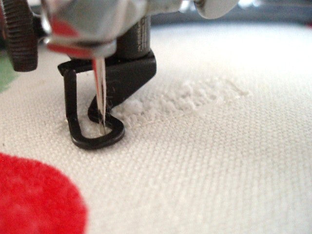 Vintage Original Singer Flat Work Darner - Perfect for Sewing, Mending & Quilting Projects
