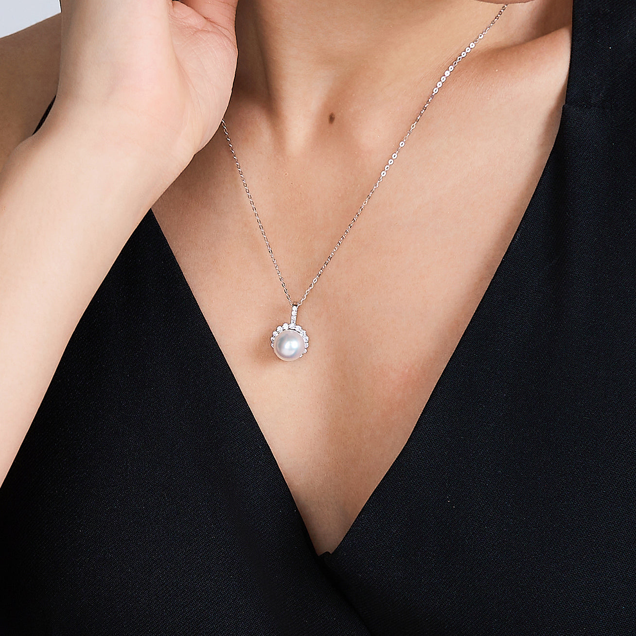 18K Solid Gold Australian White South Sea Pearl Necklace for Women - Luxury Elegant Jewelry Gift for Wedding, Anniversary & Special Occasions