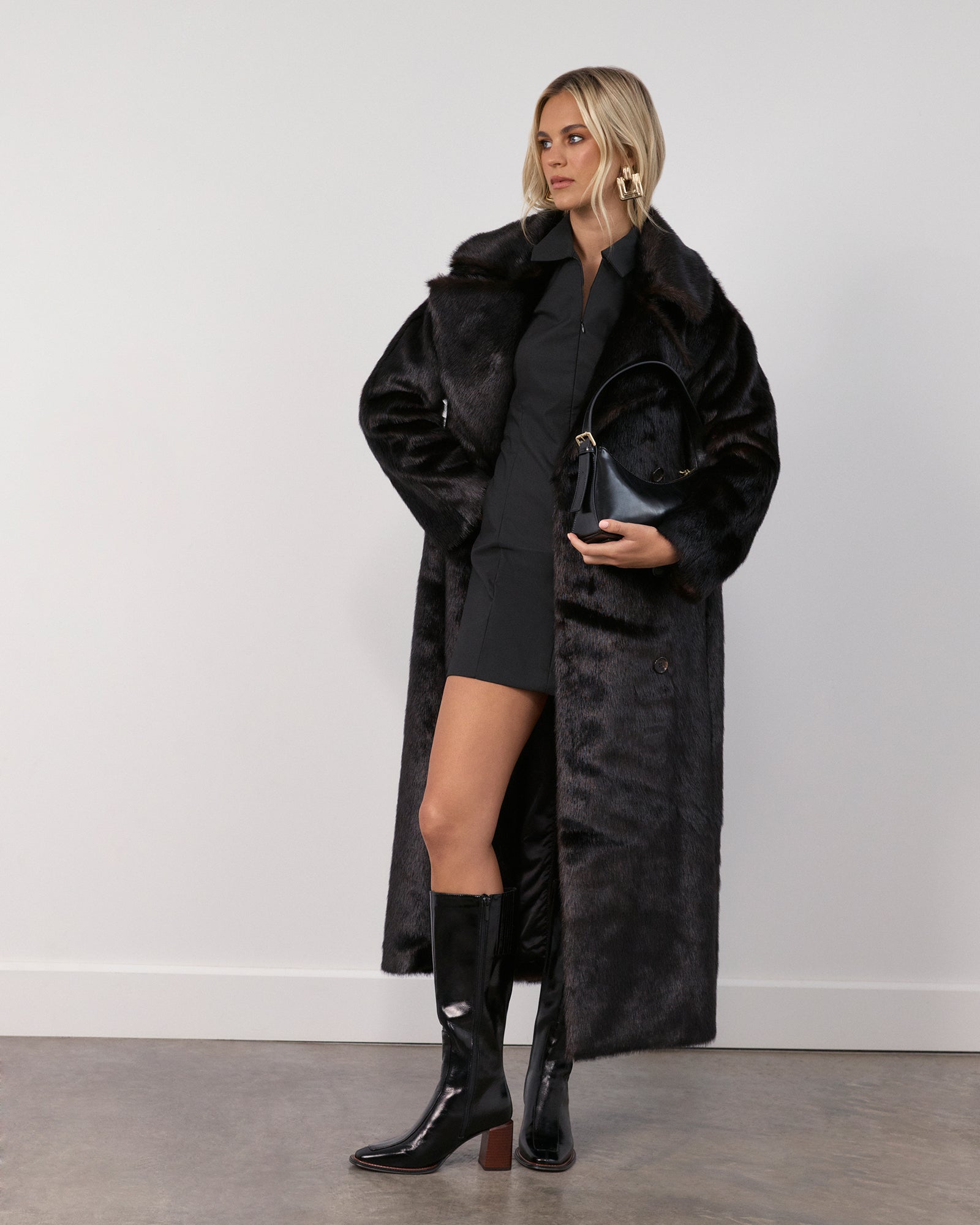 Divine Knee High Boots for Women - Black Leather Boots for Fashion & Comfort - Perfect for Office, Party & Winter Outfits