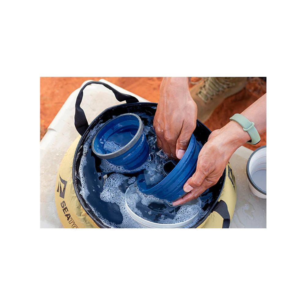Sea to Summit Kitchen Sink - Collapsible Camping Sink for Outdoor Cooking, Washing Dishes & Hygiene | Portable Lightweight Design for Backpacking, RV Trips & Emergency Preparedness
