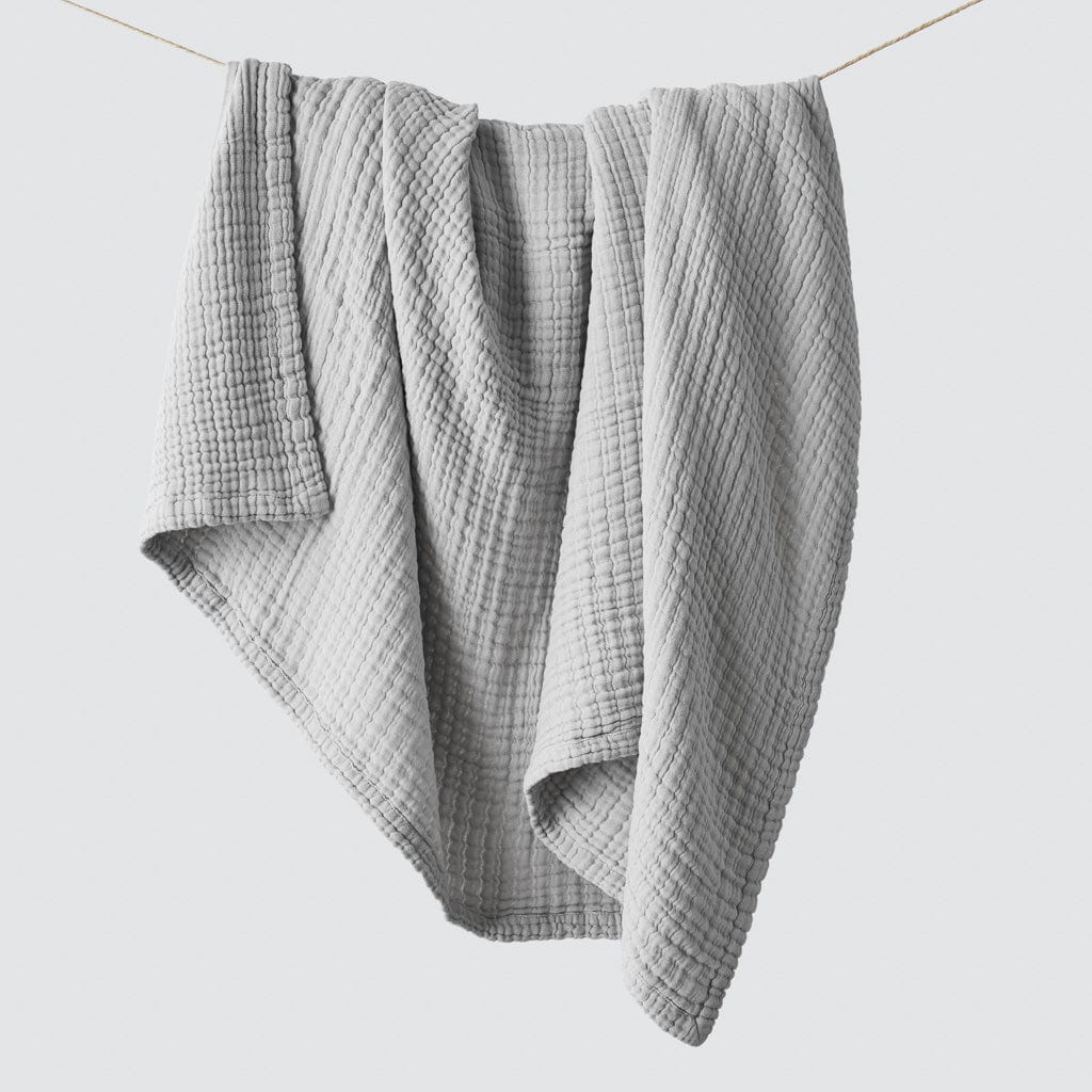 Soft Breathable Cotton Gauze Throw Blanket - Lightweight & Cozy for Bed, Couch, and Outdoor Use - Perfect for Lounging, Travel, and Picnics