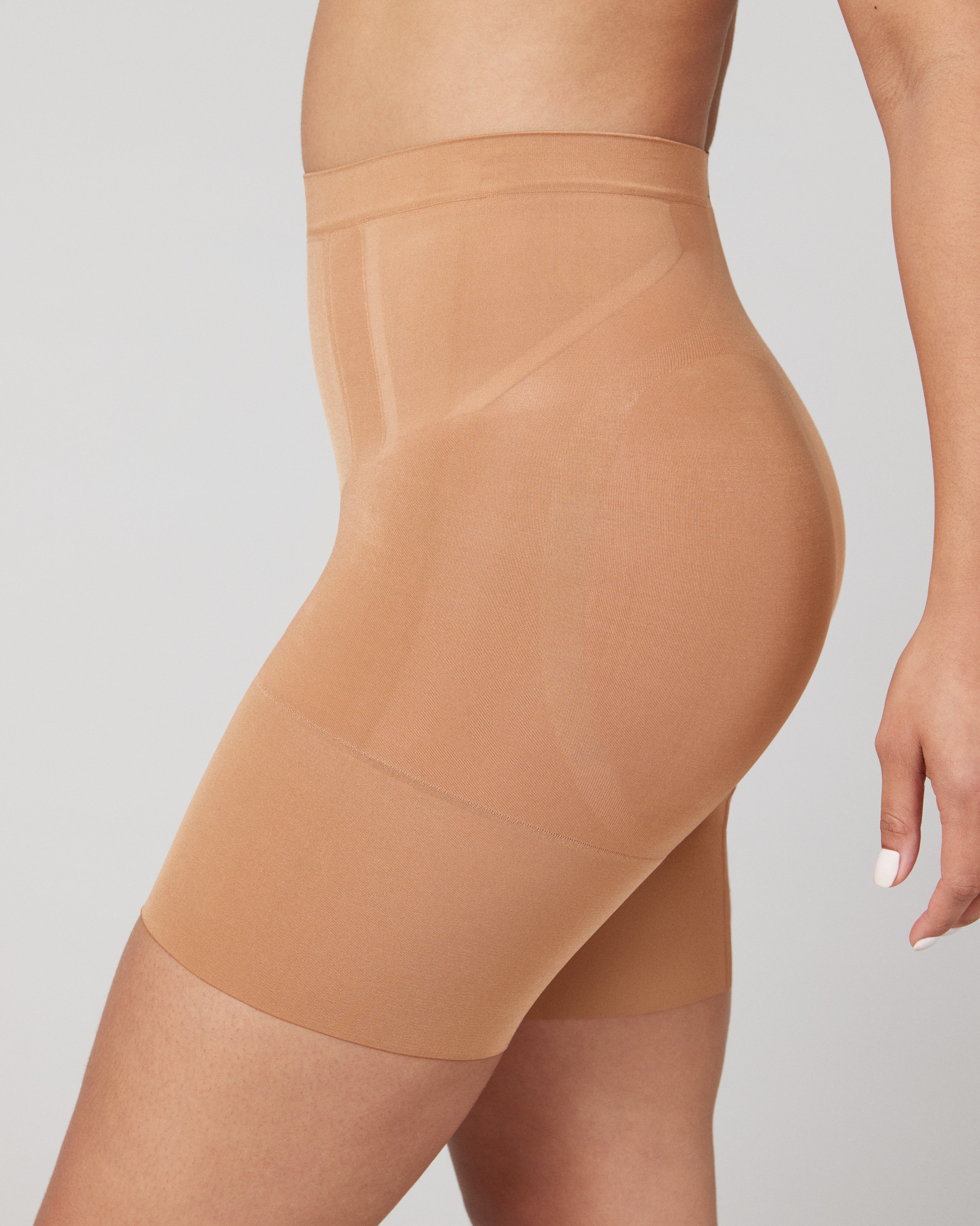 SPANX Sculpt OnCore Mid Thigh Shorts - High Waist Shaping Shorts for Women | Tummy Control & Thigh Slimming | Perfect for Workout, Yoga & Everyday Wear