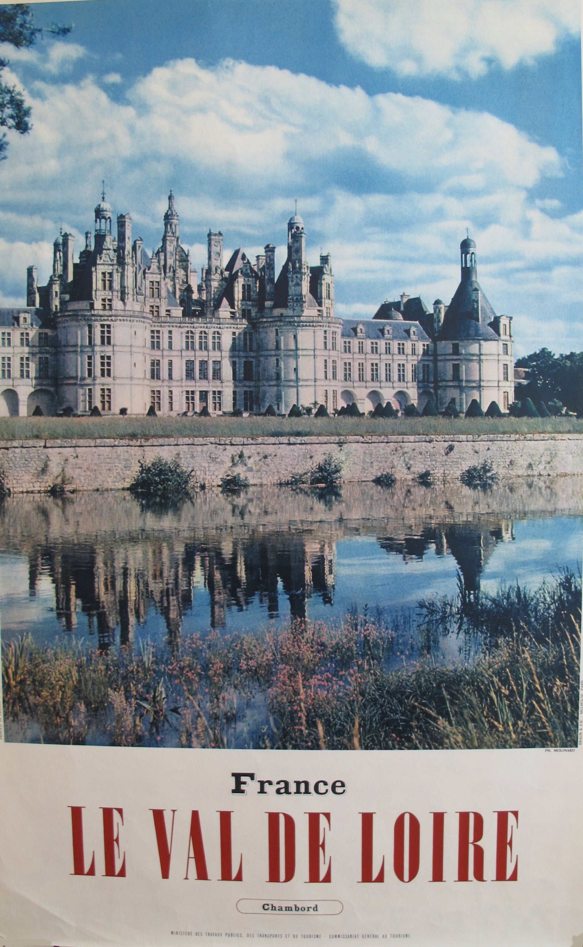 1950s Vintage French Travel Poster - Chambord, Val de Loire | Retro Wall Art Decor for Home, Office & Café | Perfect for Travel Enthusiasts & Francophiles