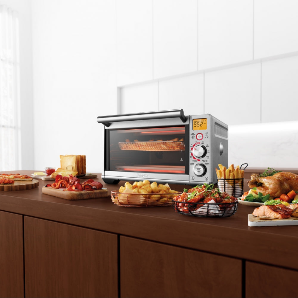 Breville Smart Oven Air Fryer Compact Countertop Convection Toaster Oven - Brushed Stainless Steel - Perfect for Small Kitchens, Dorms & Apartments - Bake, Roast, Air Fry & Toast