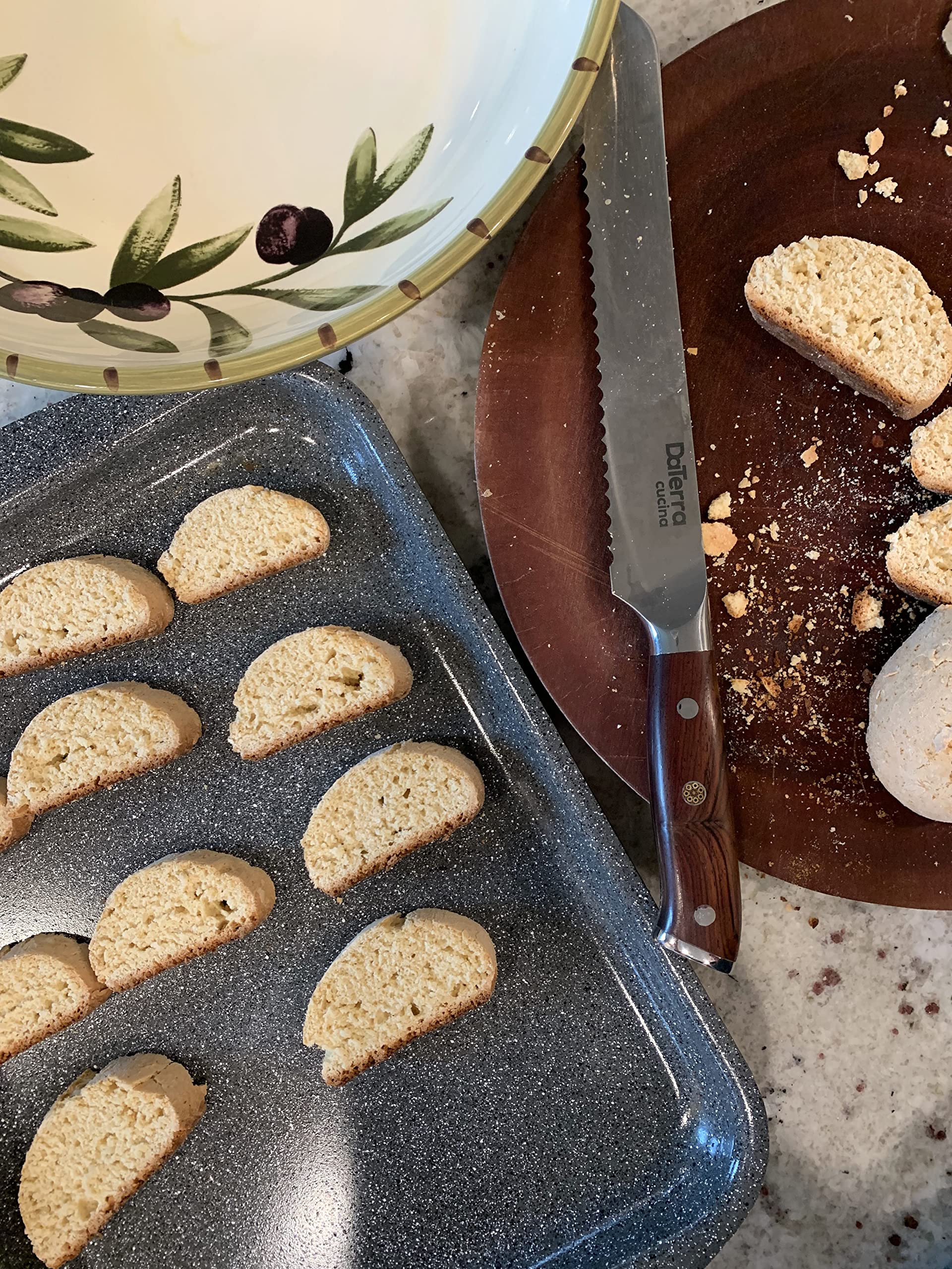 DaTerra Cucina Nonstick Baking Sheet Set of 2 | PFOA-Free Ceramic Coated Cookie Sheets | 16.1 x 11.7 Inch Oven Safe Baking Pans | Made in Italy | Perfect for Cookies, Pastries & Sheet Pan Dinners