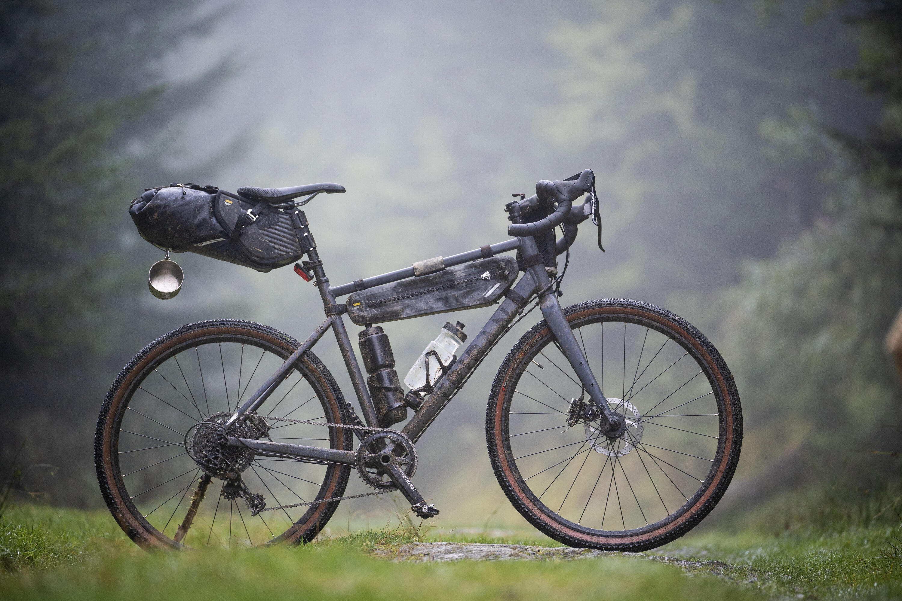 Waterproof Bikepacking Frame Bag IPX6 - Lightweight & Durable Cycling Accessory for Mountain Bikes (Size M/L/XL) - Perfect for Outdoor Adventures, Commuting & Long-Distance Rides