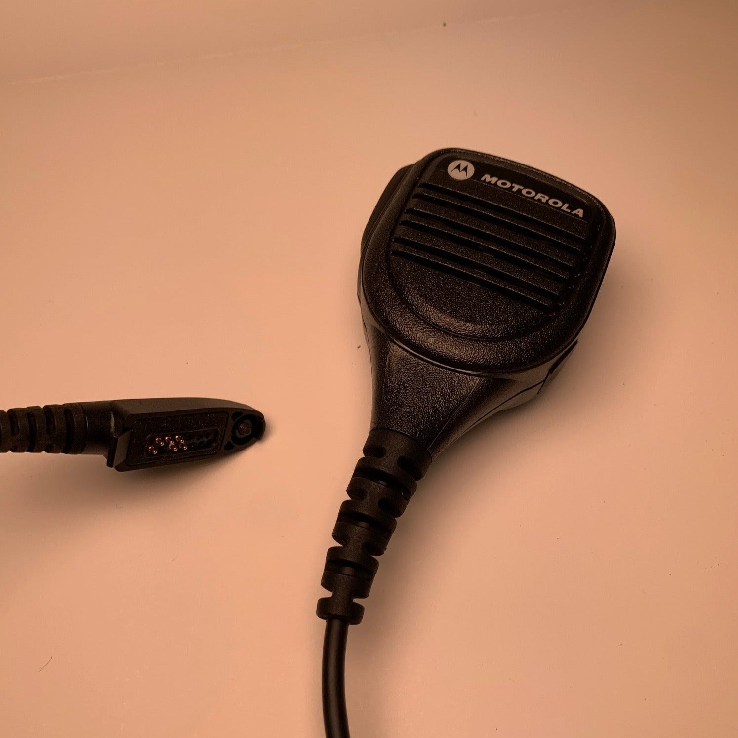 Motorola PMMN4022A Two-Way Radio Remote Speaker Microphone - Hands-Free Communication for Security, Construction & Outdoor Adventures
