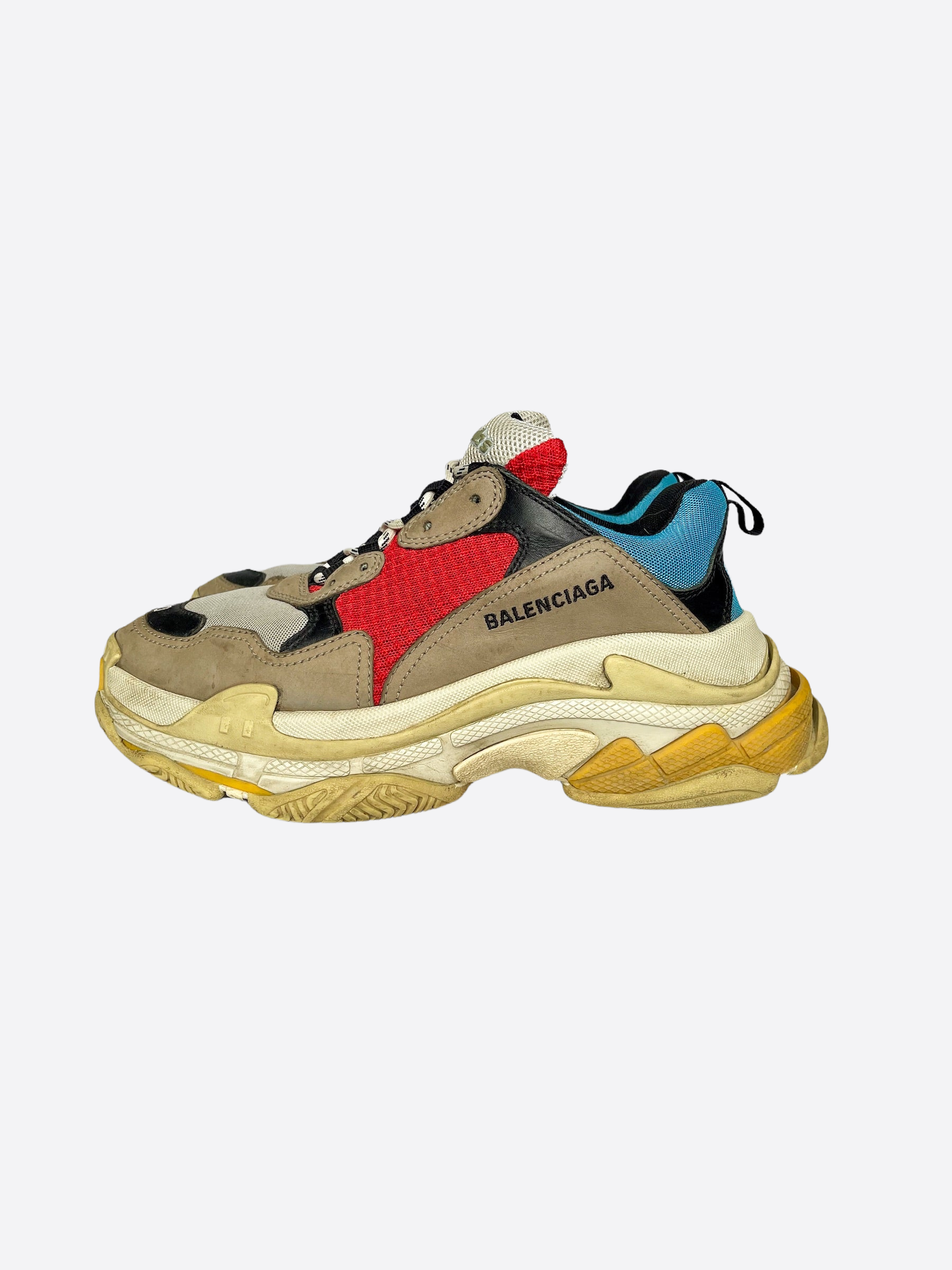 Balenciaga Triple S Oversized Sneakers for Men & Women - Chunky Dad Shoes Fashion Sneakers for Casual Wear, Street Style & Everyday Comfort