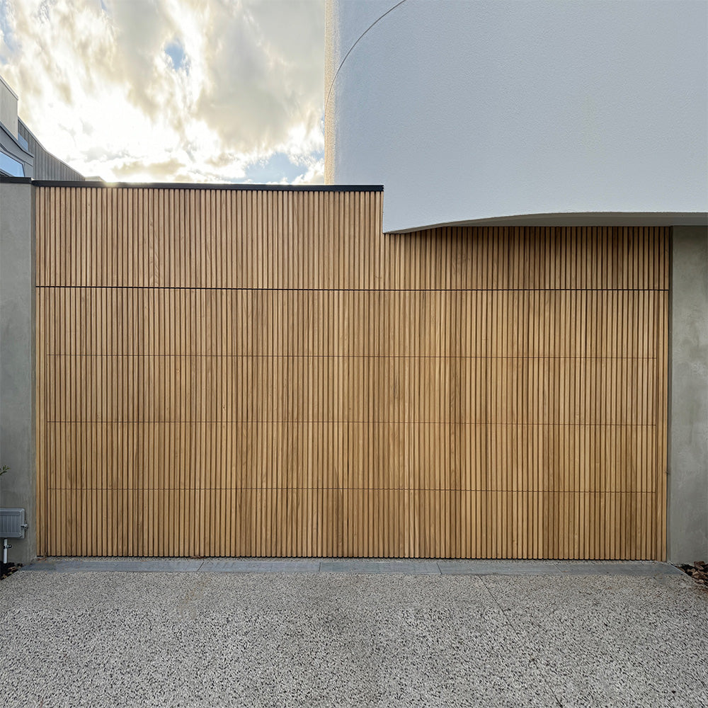 Premium Solid Oak Wood Slats for Wall & Ceiling Cladding - 2700mm x 545mm - Perfect for Pool Fences, Outdoor Decks & Indoor Feature Walls