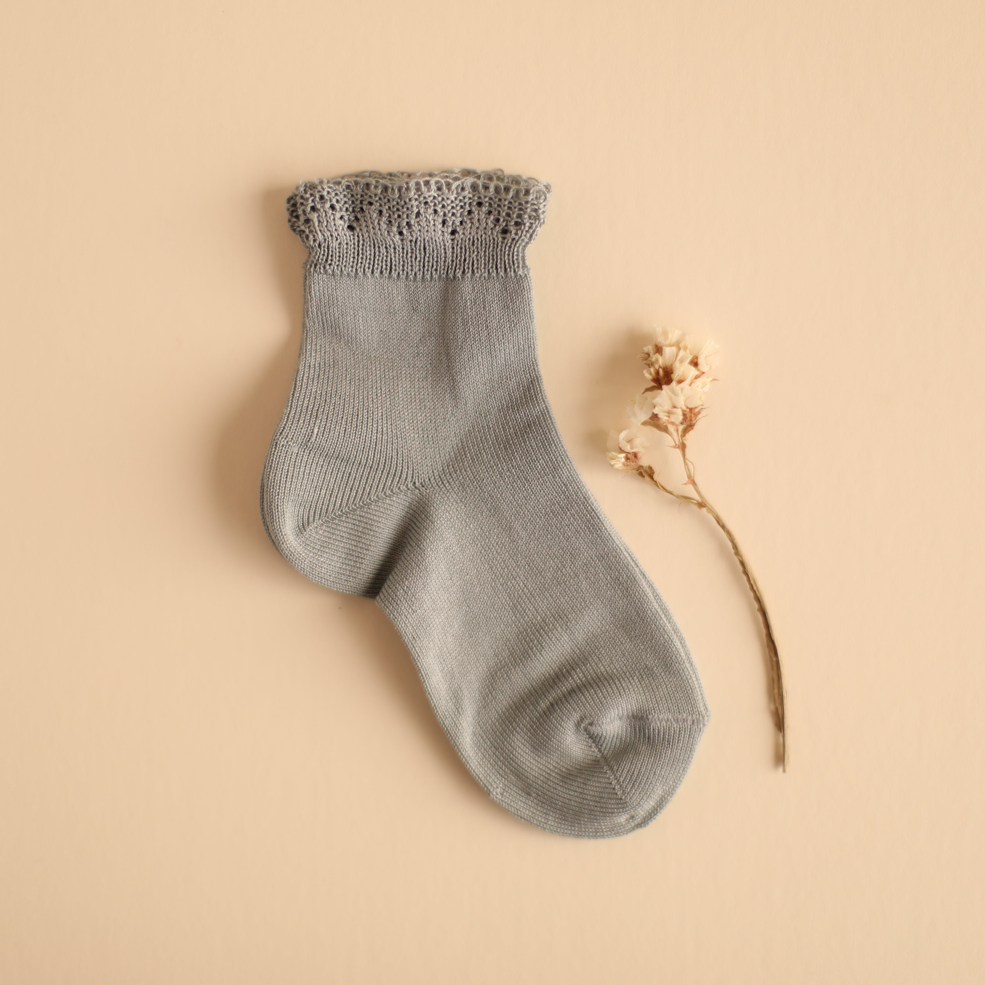 Breathable Ankle Socks with Lace Cuff - Comfortable No Show Socks for Women & Men - Perfect for Running, Yoga, and Everyday Wear