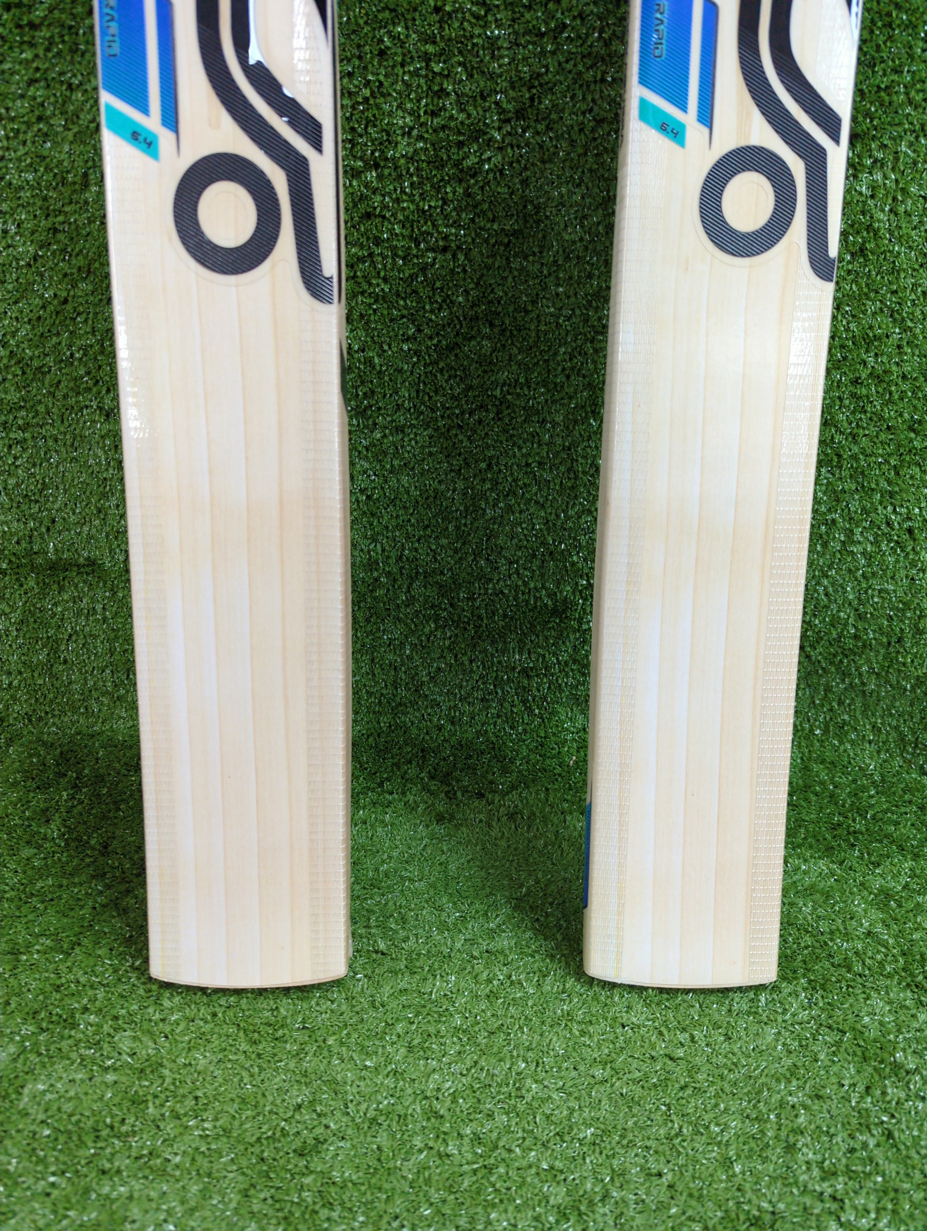 Kookaburra Rapid 6.4 Junior/Youth English Willow Cricket Bat - Perfect for Young Cricket Players & Training Sessions