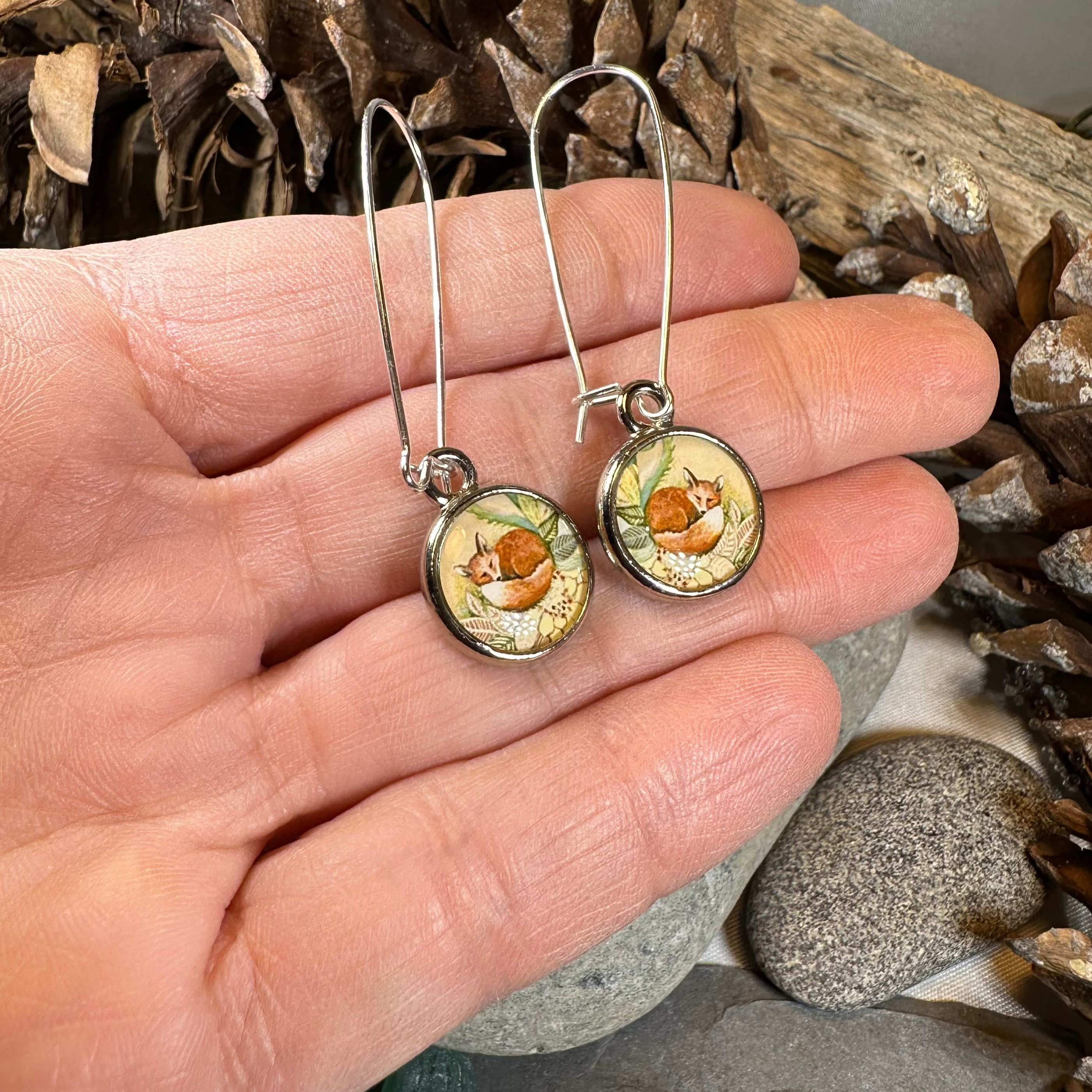 Stylish Autumn Fox Earrings for Women - Cute Animal Jewelry for Fall Outfits & Halloween Costume Accessories