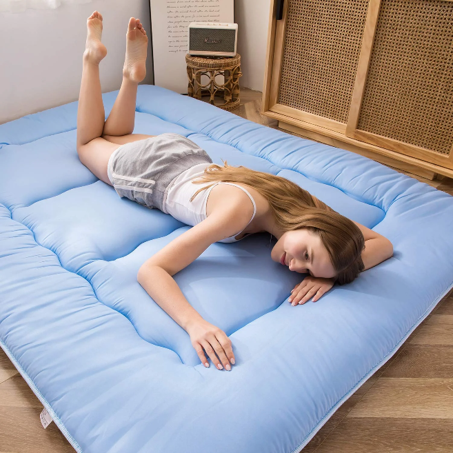 MAXYOYO Japanese Floor Futon Mattress - Portable Foldable Tatami Mattress for Guest Bed, Camping & Small Space Living | Comfortable Floor Sleeping Solution