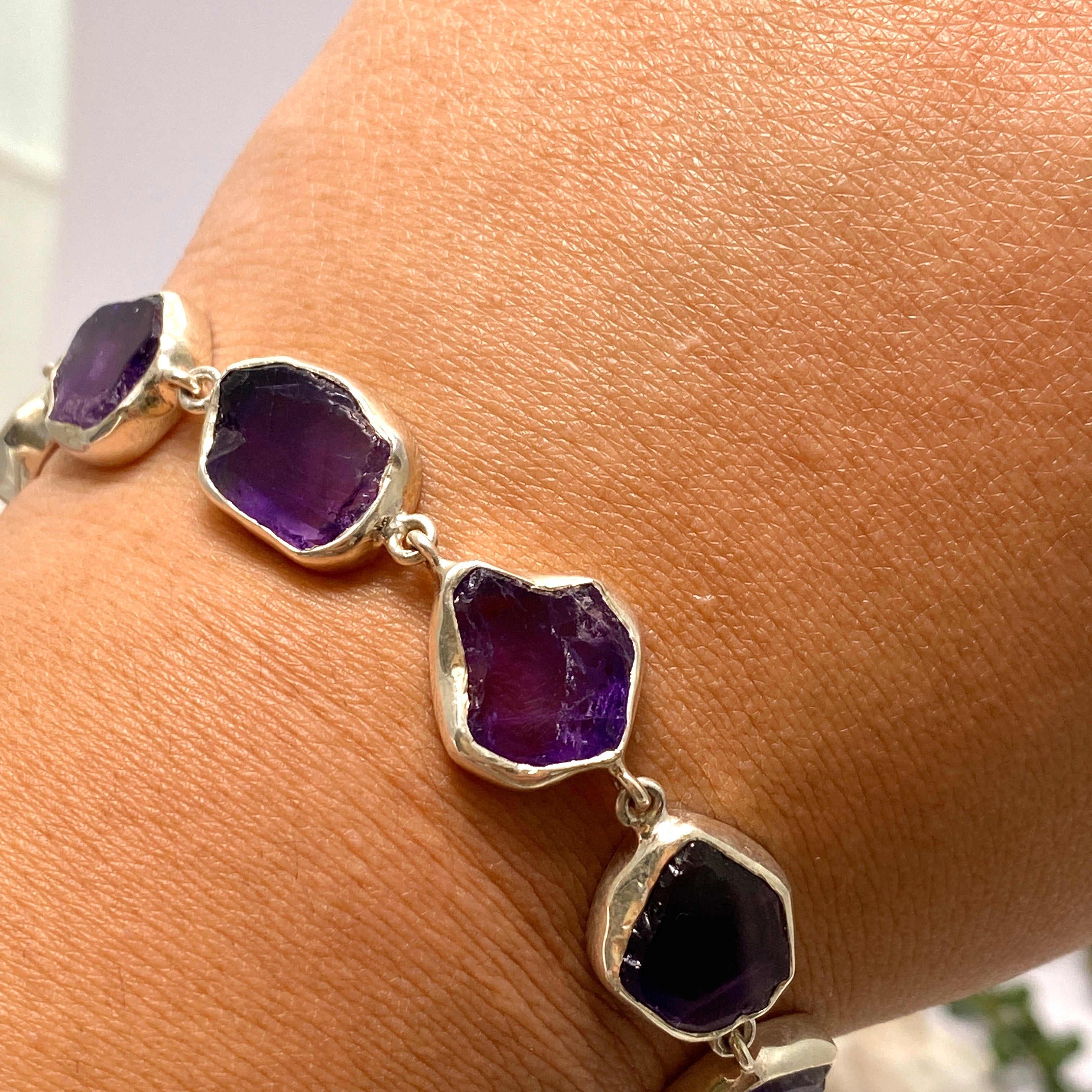 Natural Amethyst Raw Stone Bracelet BB215 - Healing Crystal Jewelry for Women, Unisex Spiritual Energy Protection - Perfect for Meditation, Yoga & Gifting