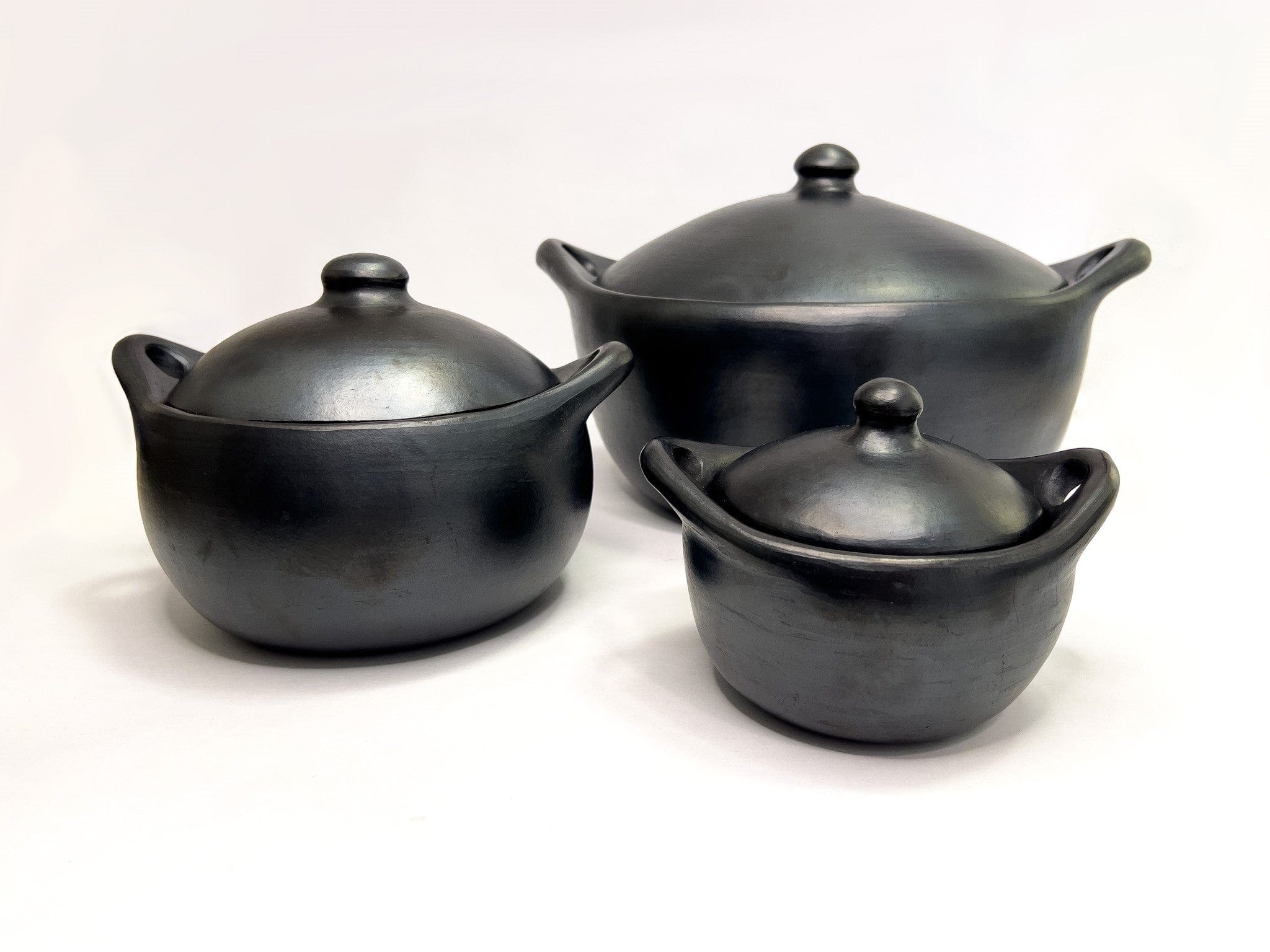 Authentic Chamba Stew Pots by Toque Blanche - Traditional Clay Cookware for Soups, Stews & Slow Cooking - Perfect for Home Chefs & Gourmet Meals