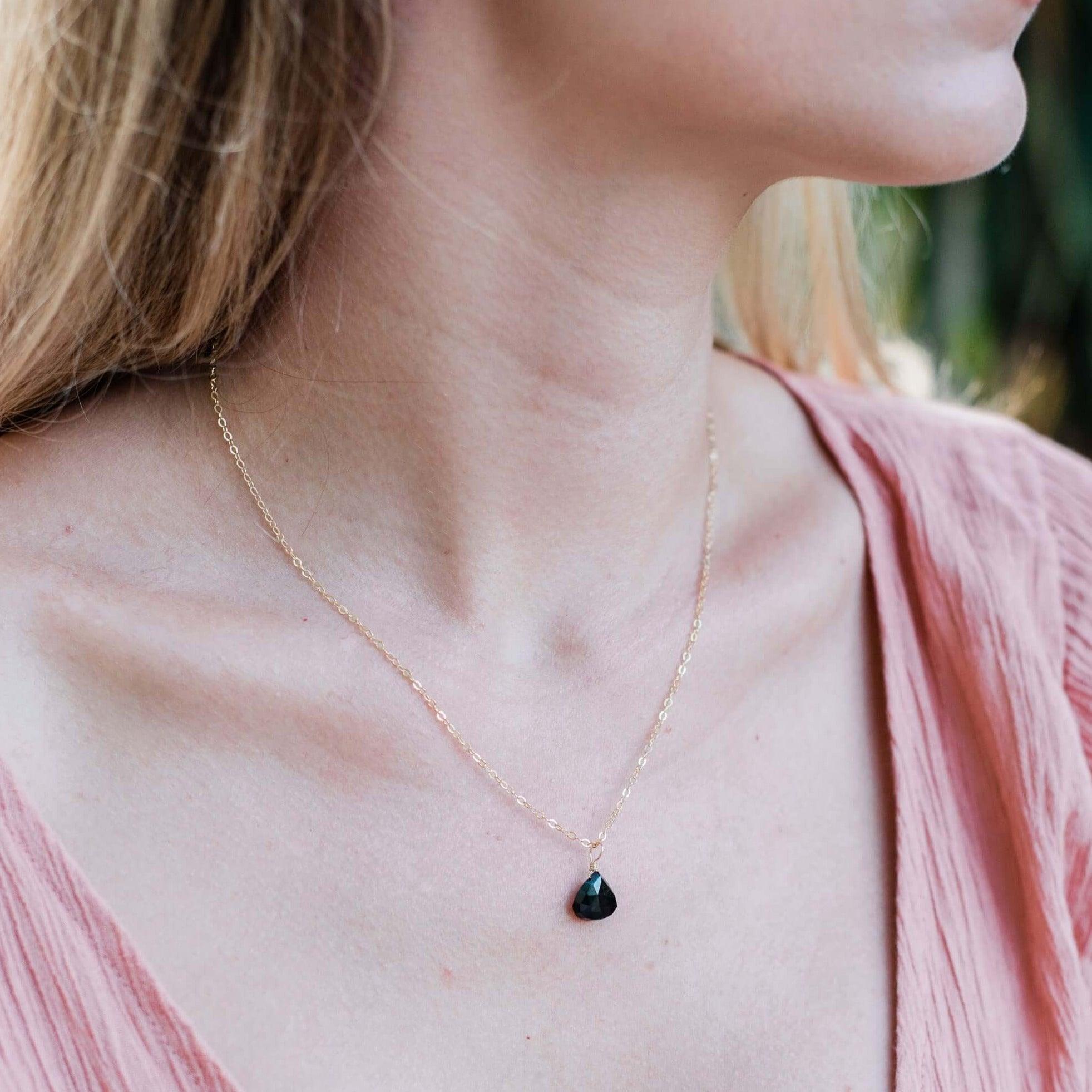 Black Tourmaline Crystal Pendant Necklace for Women - Natural Gemstone Jewelry for Protection & Healing - Perfect for Meditation, Energy Cleansing & Everyday Wear