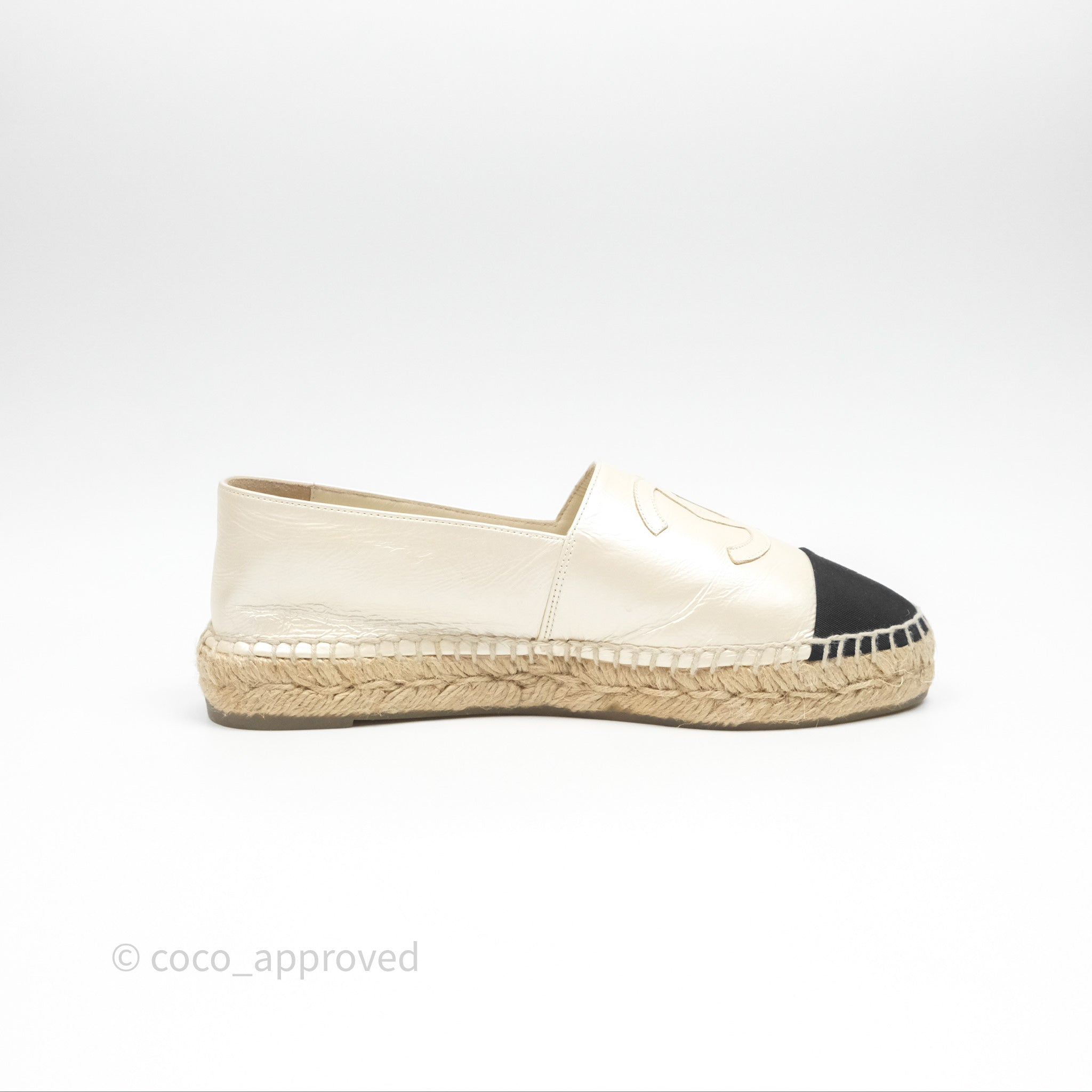 Chanel CC Logo Leather Espadrilles Flats - Pearly Ivory & Black - Women's Size 37 [EU 37/US 7] - Luxury Designer Shoes for Casual Wear, Summer Outfits & Fashionable Occasions