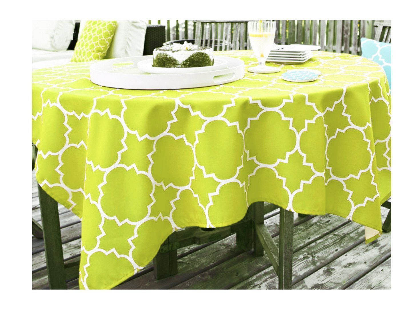 Panama Tile Pattern Waterproof Zippered Umbrella Tablecloth - 70 Inch Round Patio Umbrella Cover, Green | Outdoor Dining, Garden Party, Poolside Decor