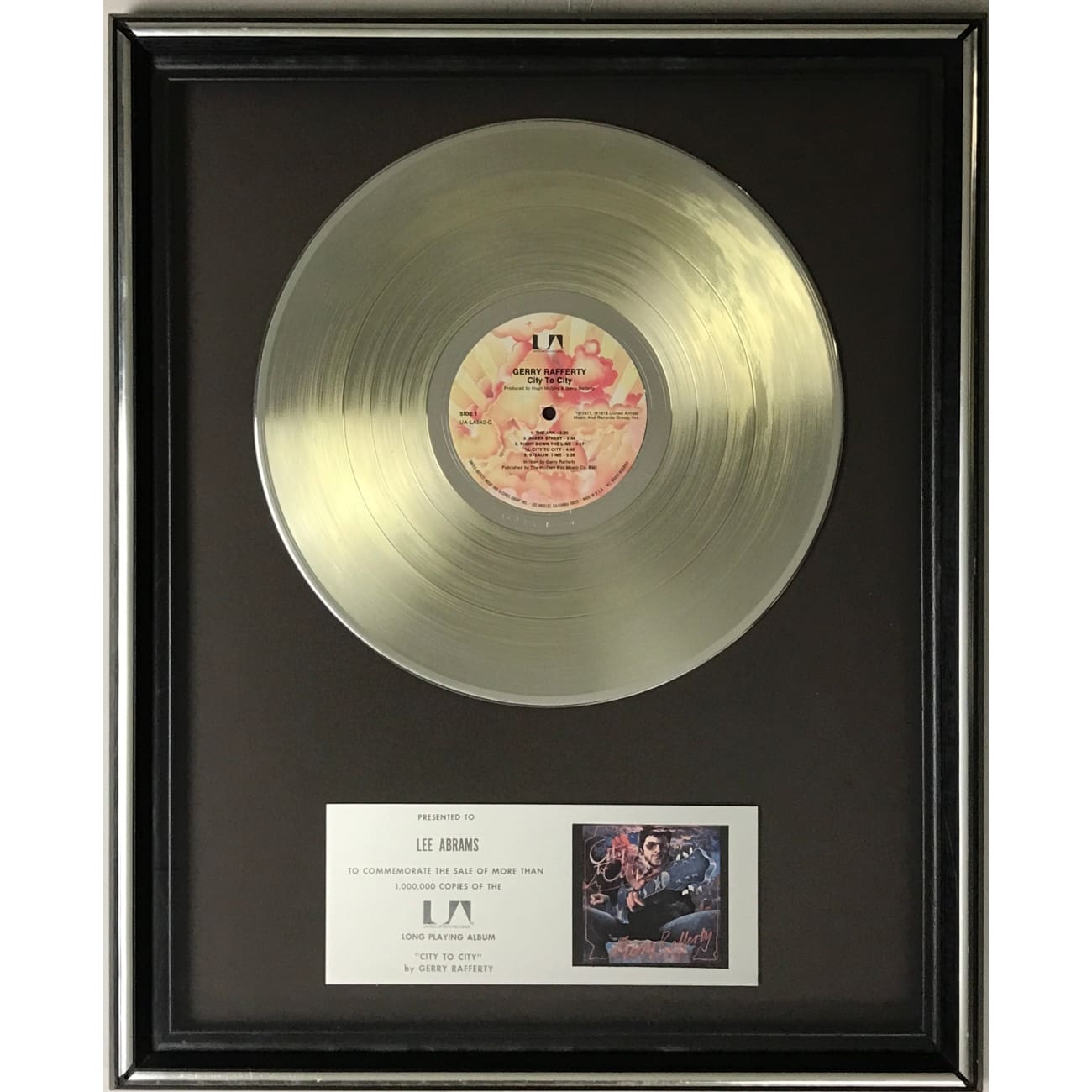 Gerry Rafferty City To City Vinyl Record - 1970s Classic Rock Album by United Artists Records - Perfect for Music Collectors & Vintage Vinyl Enthusiasts