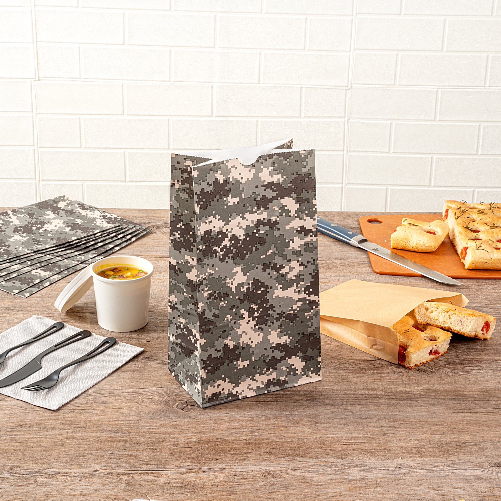 Camouflage Paper Bags 12 lb - 7 x 4.25 x 12.5 Inches - 100 Count Box - Perfect for Hunting Gear Storage & Outdoor Adventures
