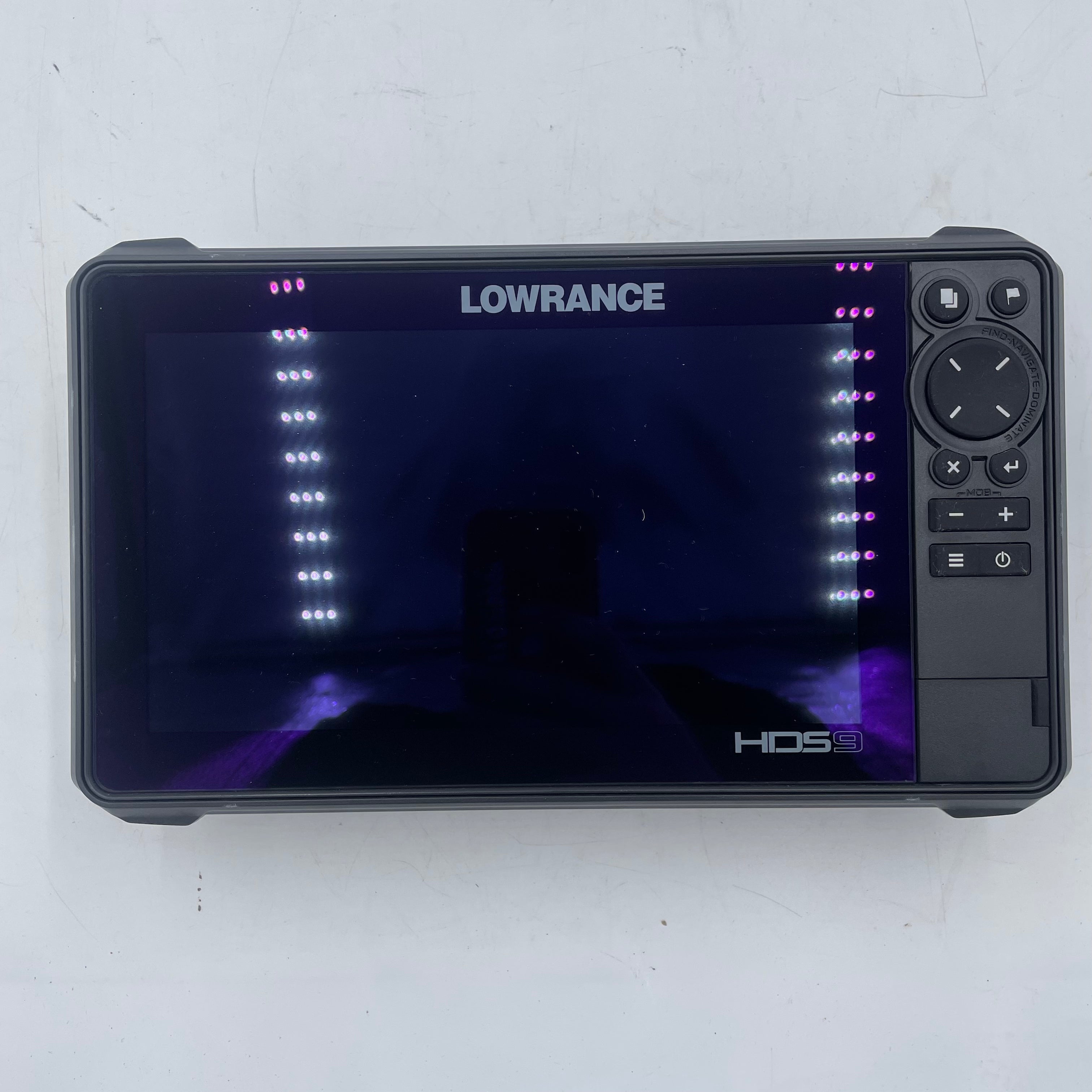 Lowrance HDS 9 LIVE Fish Finder Chartplotter with Active Imaging Sonar - Perfect for Offshore Fishing & Marine Navigation