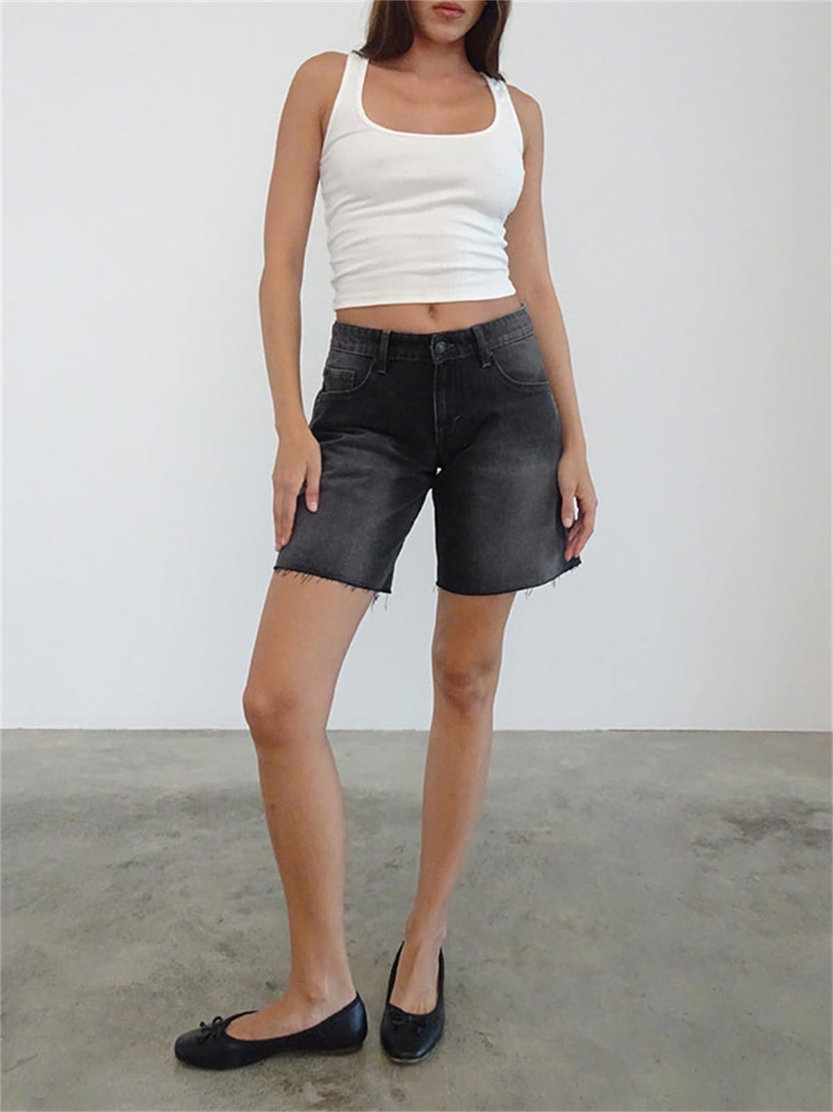 Women's High Waisted Straight Leg Denim Shorts - Raw Hem Frayed Jean Shorts for Summer | Y2K Fashion, Mid Thigh Length Jorts for Casual Wear, Beach & Street Style