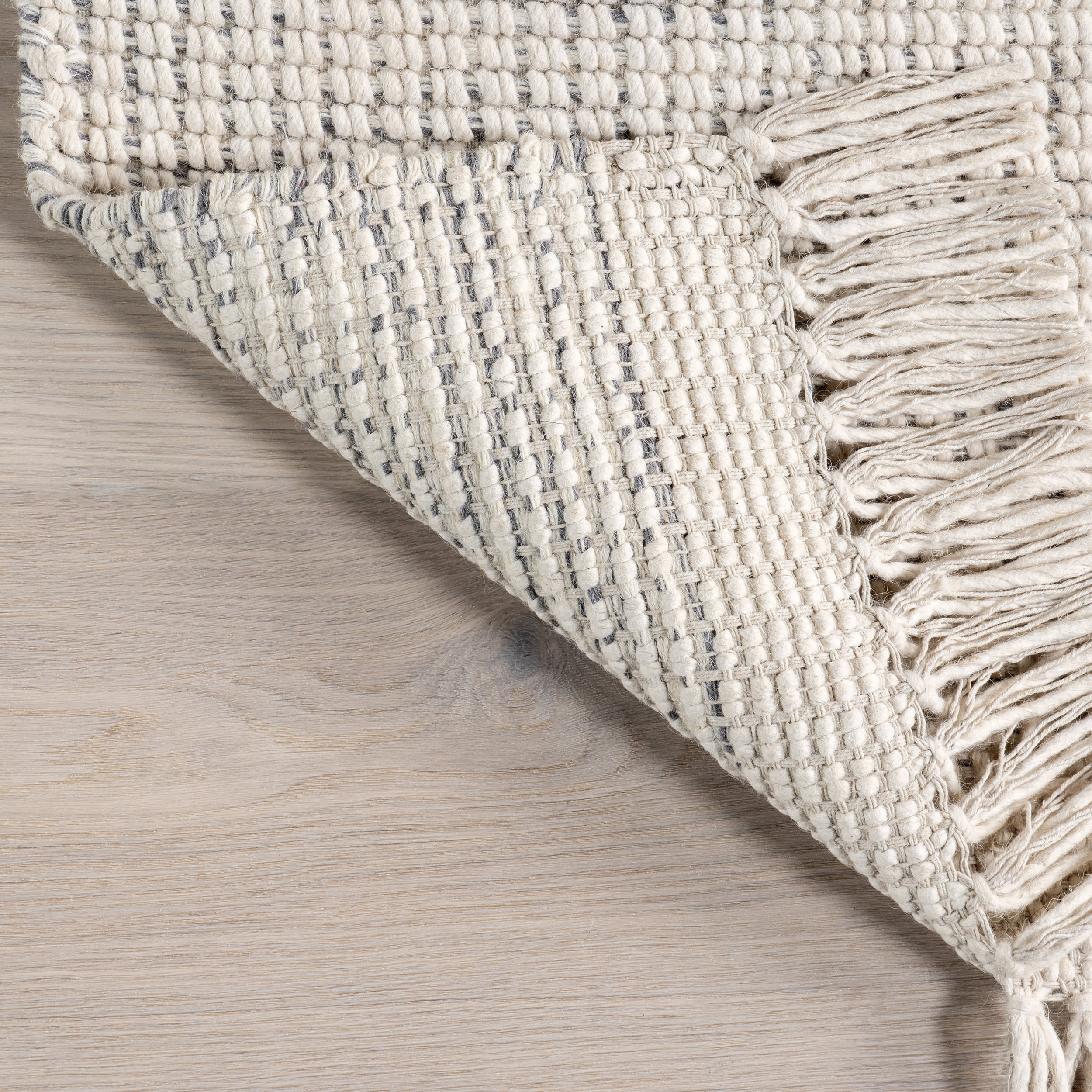 Premium Solid Wool Fringed Area Rug - Soft Ivory Handmade Carpet for Living Room, Bedroom & Nursery | Cozy Home Decor & Floor Covering