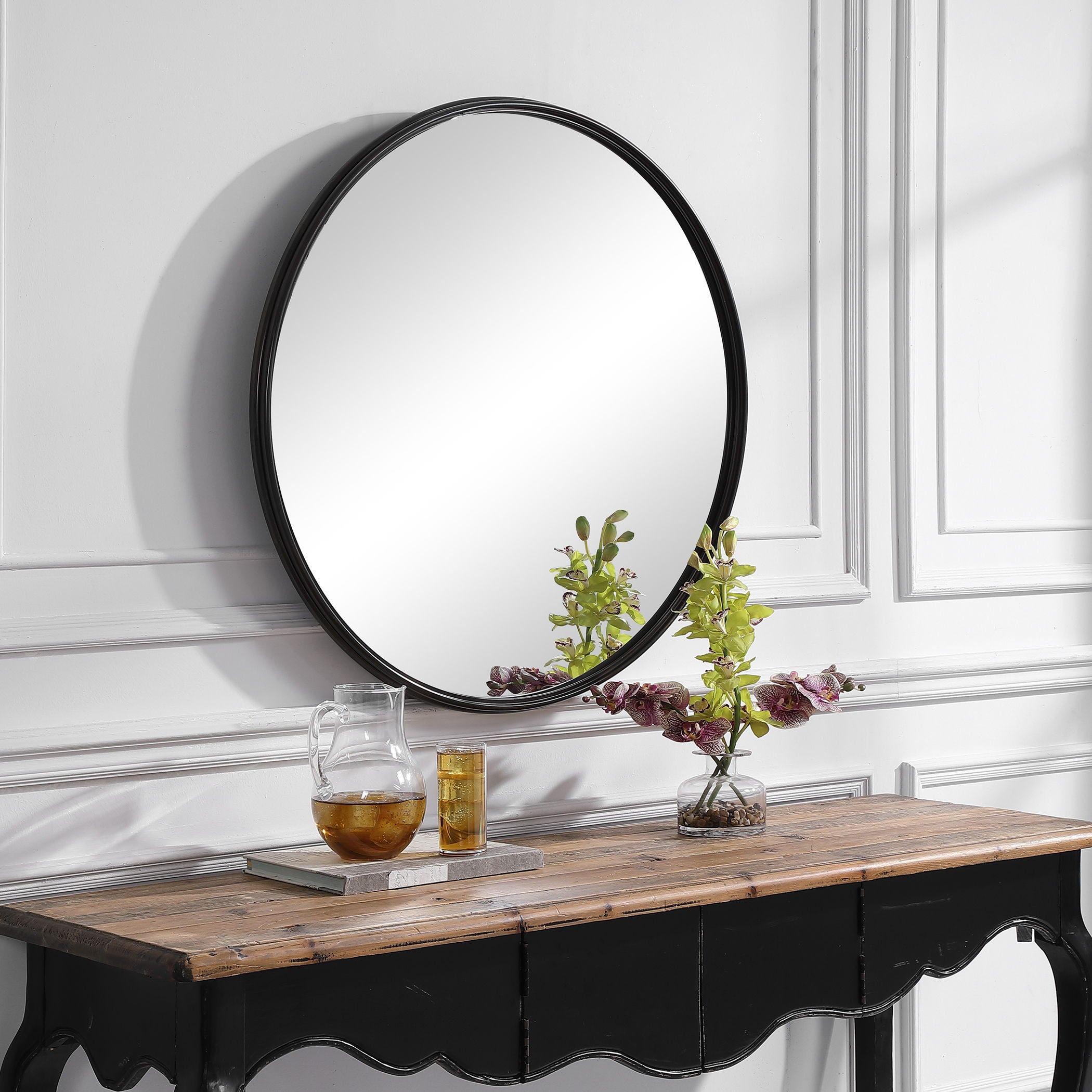 Belham Modern Round Iron Wall Mirror in Black - Perfect for Living Room, Bedroom, or Entryway Décor