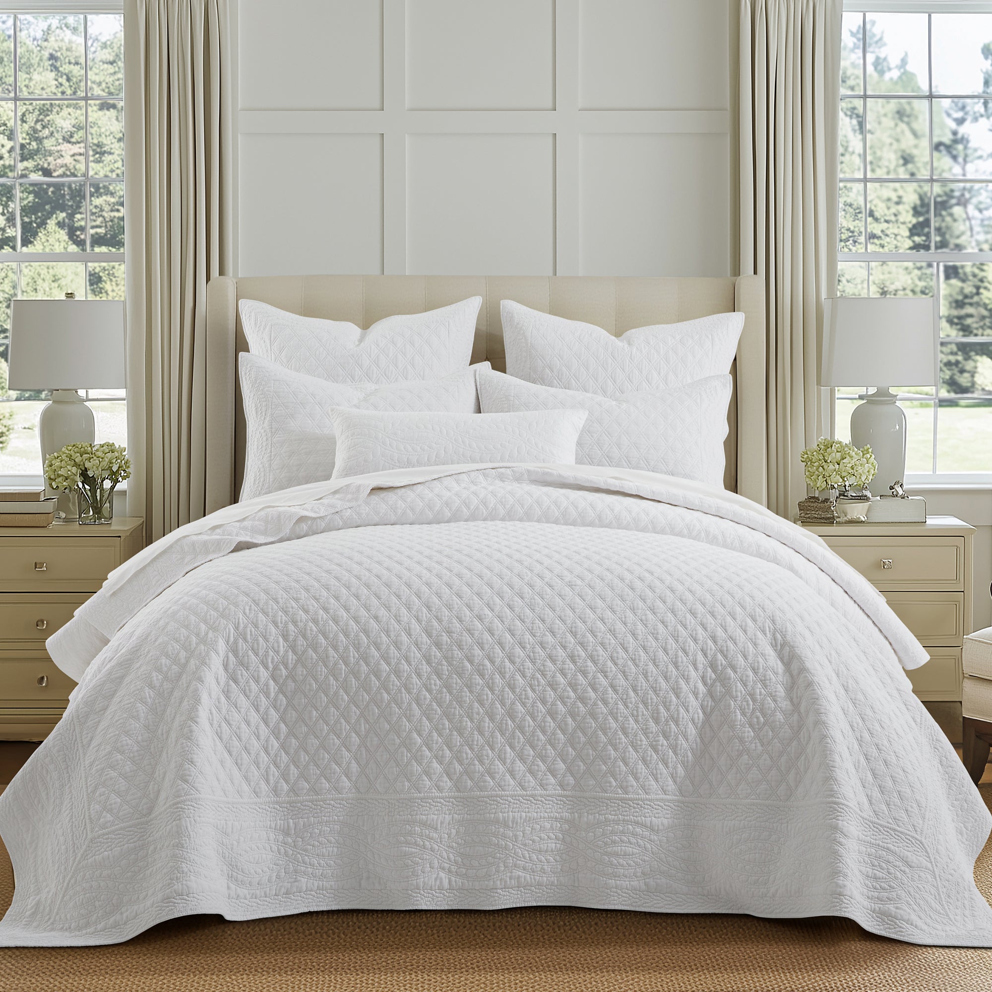 Luxury Ballou Bedspread Set - Soft & Breathable Queen Size Bedding - Perfect for Master Bedroom, Guest Room & Hotel Decor