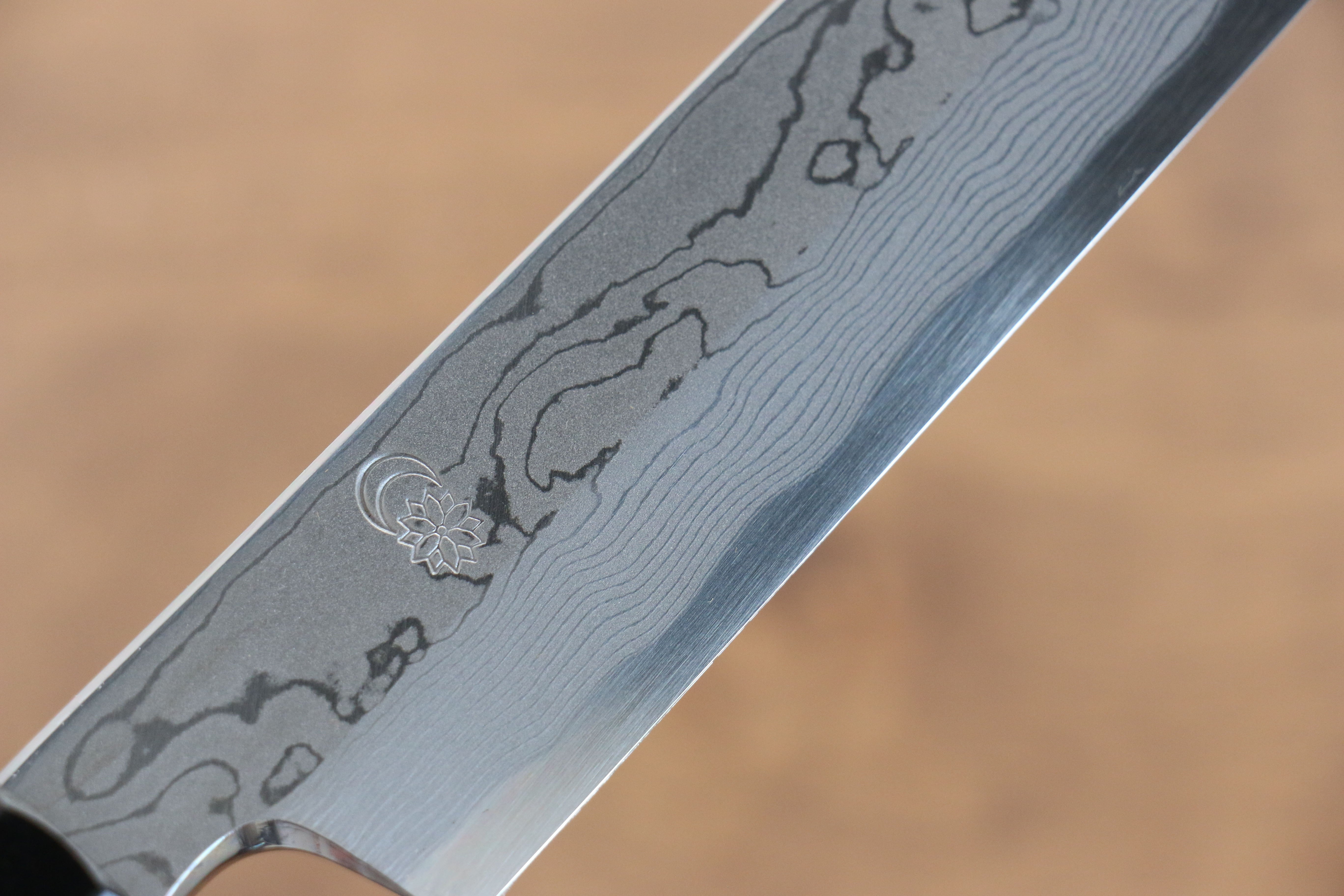Premium Kikuzuki Blue Steel No.1 Damascus Yanagiba Sushi Knife 240mm with Magnolia Wood Handle - Perfect for Sushi Chefs & Japanese Cuisine Preparation