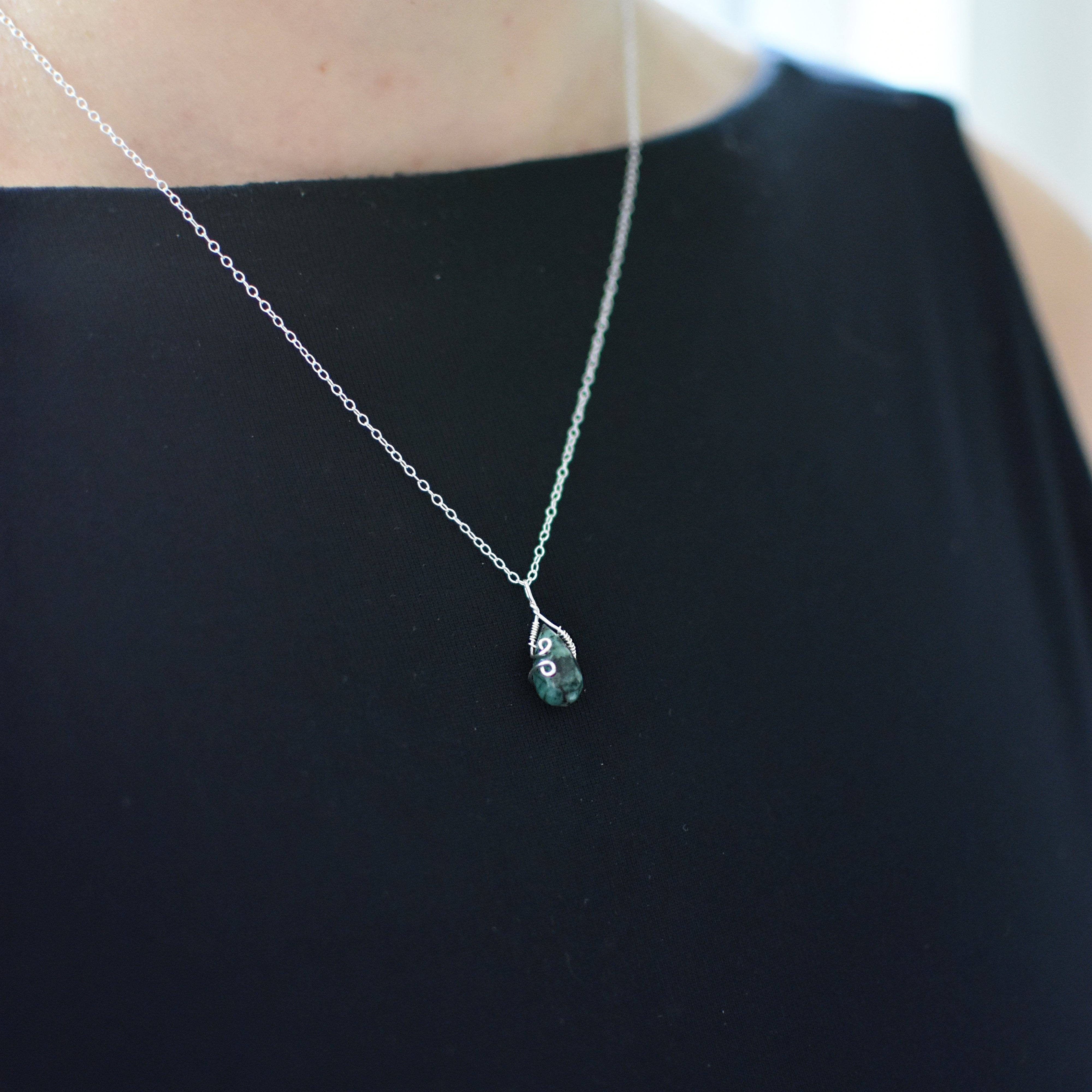 Raw Emerald Charm Necklace - 925 Sterling Silver Jewelry for Women | Elegant Bohemian Style Pendant | Perfect for Everyday Wear, Gifts & Special Occasions