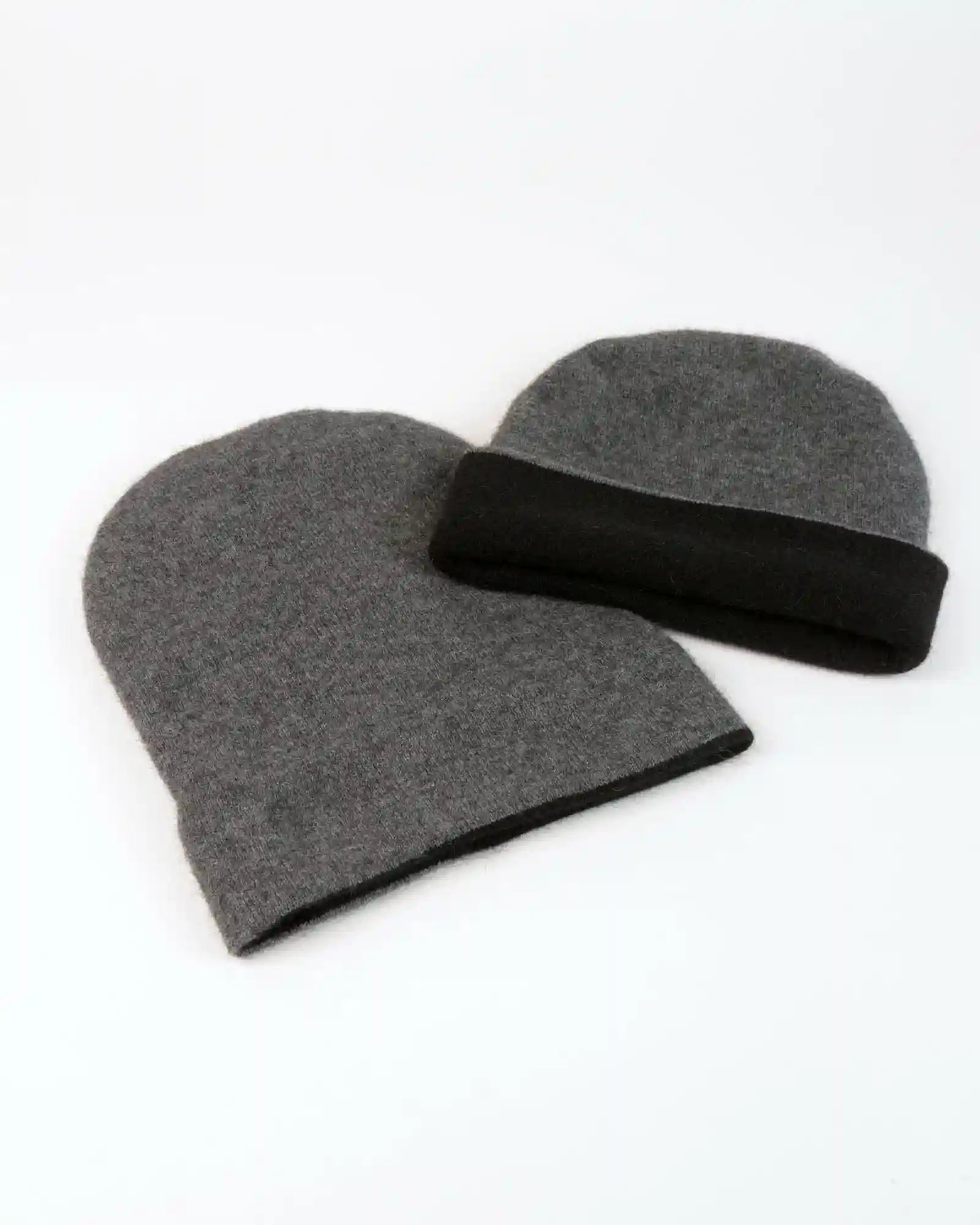 Black & Charcoal Reversible Beanie Hat NX740 - Warm Winter Knit Cap for Men & Women - Perfect for Skiing, Hiking & Outdoor Activities