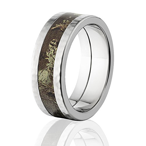 Official Realtree Max-1 Camouflage Titanium Ring - Hunting & Outdoor Gear for Men - Perfect for Hunting, Camping, and Outdoor Adventures