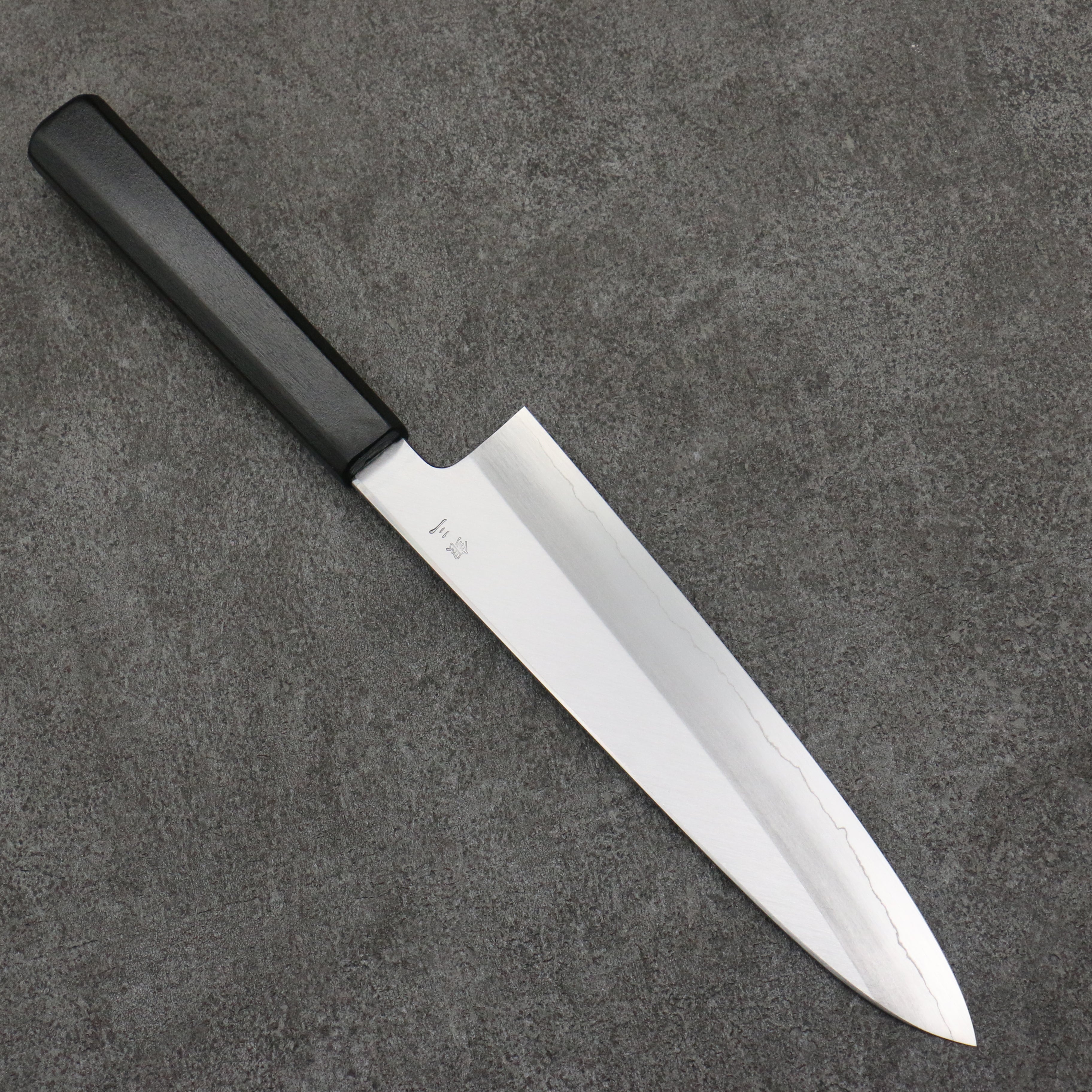Premium Kagekiyo Silver Steel No.3 Gyuto 210mm Japanese Chef Knife - Black Lacquered Magnolia Handle for Professional Chefs & Home Cooking