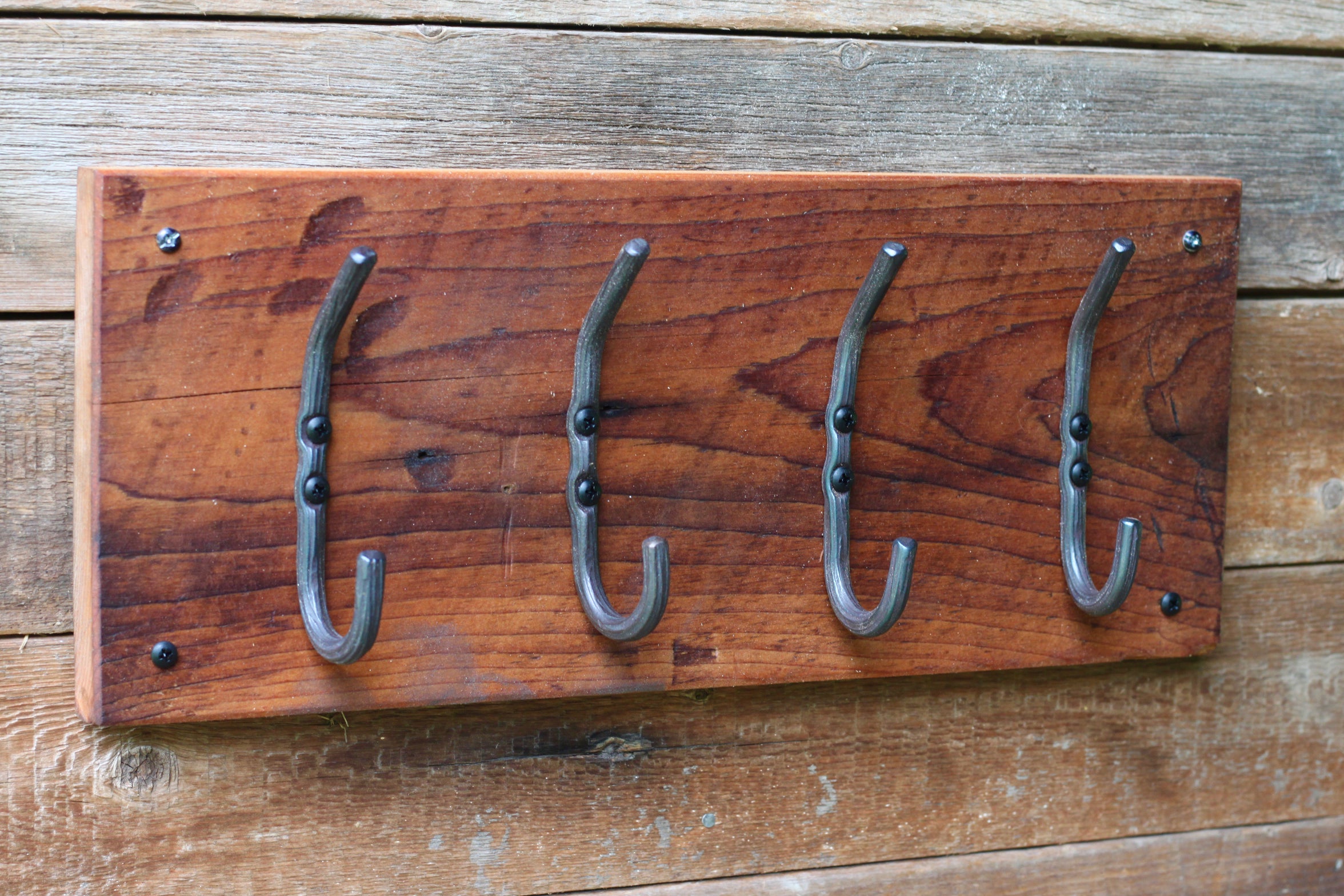 Reclaimed Wood Coat Rack with Natural Branch Design - Rustic Wall Mounted Entryway Organizer for Hats, Scarves & Jackets - Perfect for Farmhouse, Boho & Cottage Decor