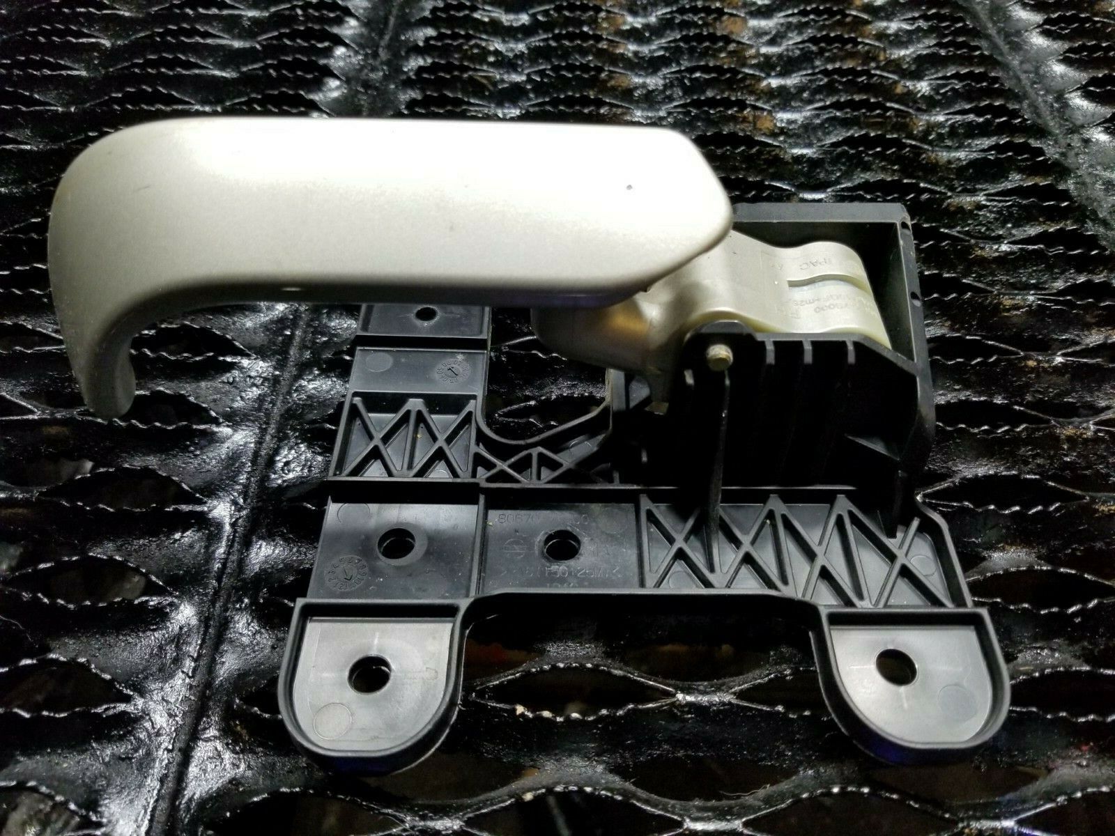 2004-2007 Infiniti QX56 Right Rear Passenger Side Interior Door Handle OEM Replacement - Perfect for Car Door Repair & Restoration